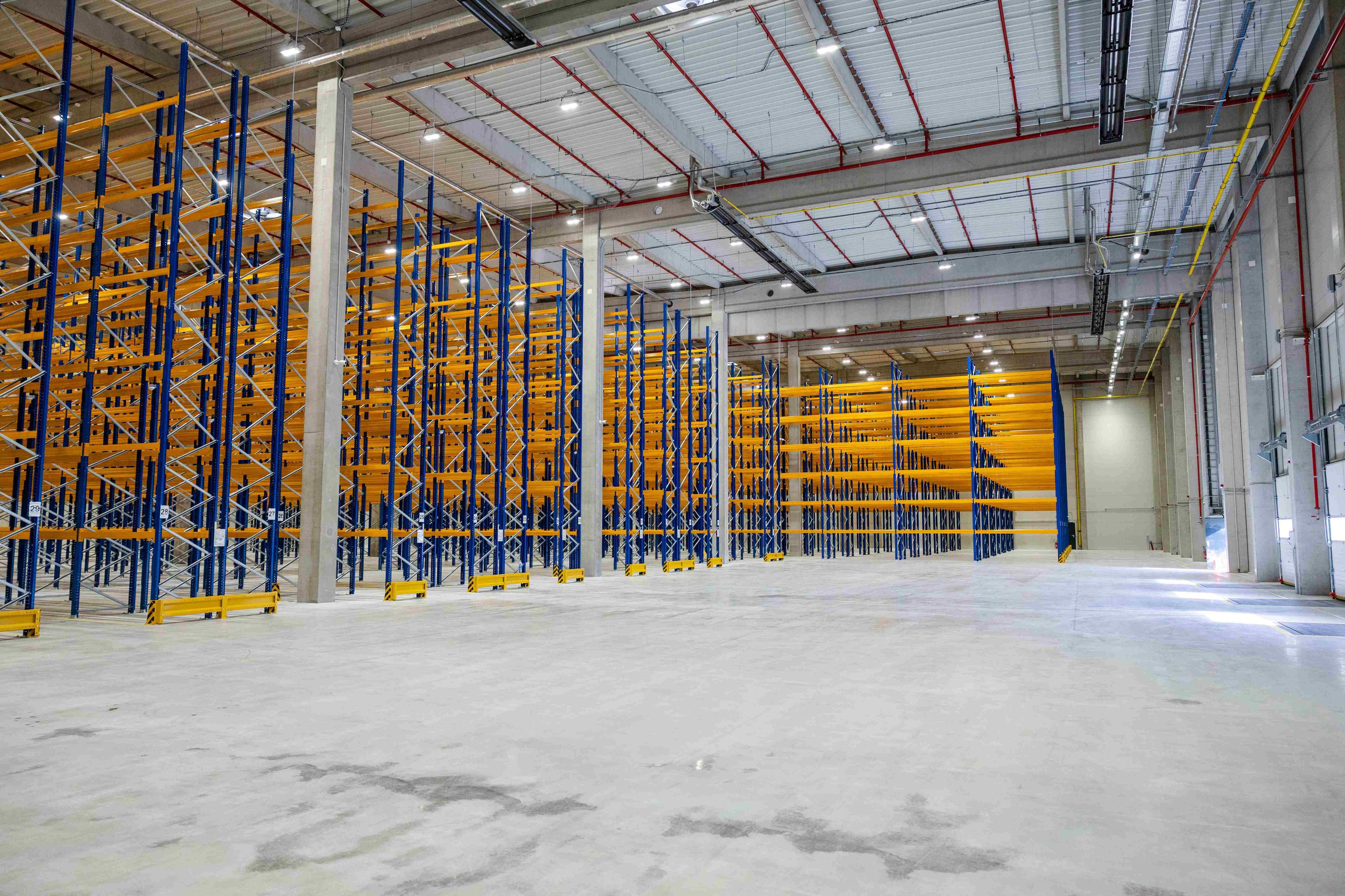 MOSS logistics - Terminal 3 foto 5