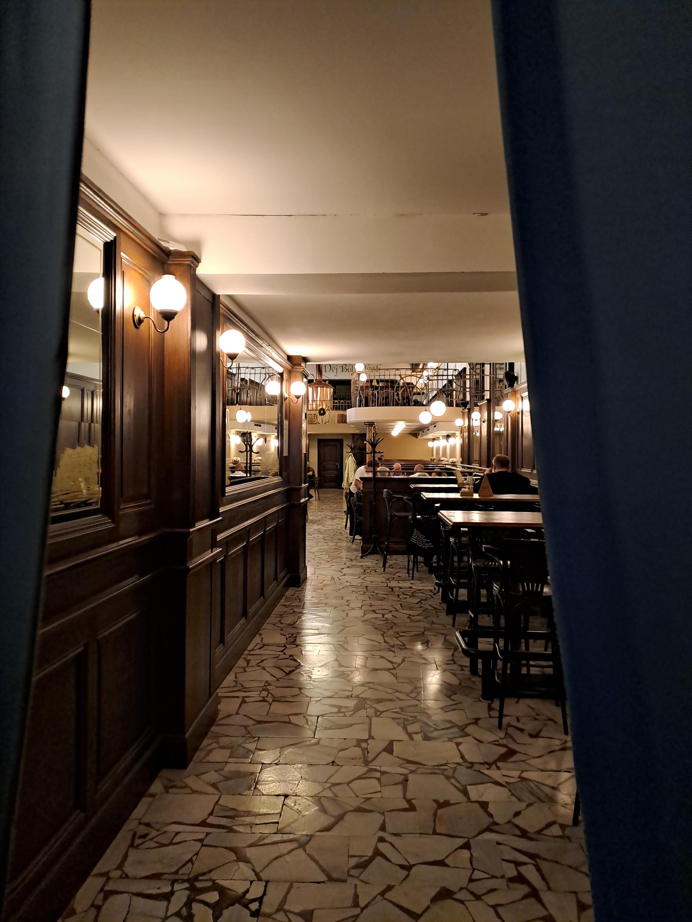 Restaurace Pivovar Monopol foto 3