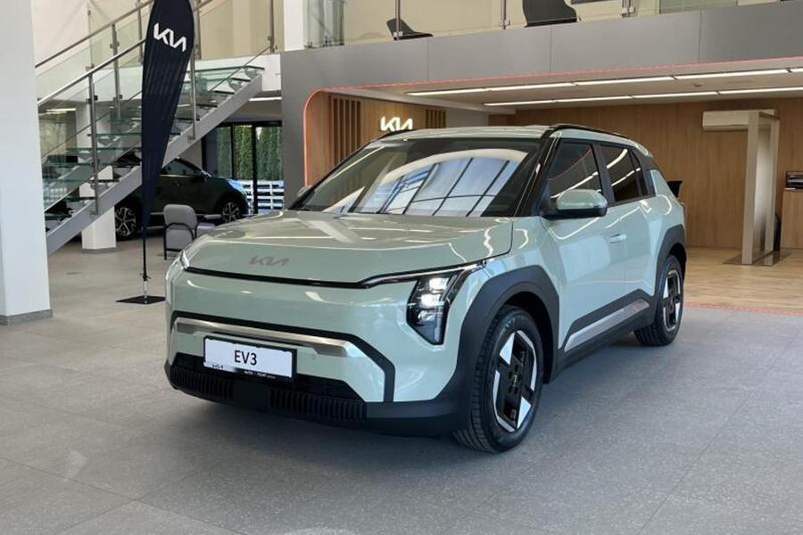 Kia EV3 EARTH 81 | letní slevy nekončí!