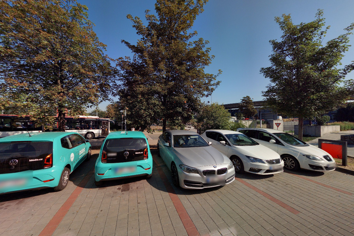 Nabíjecí stanice pro elektromobily Netroufalky