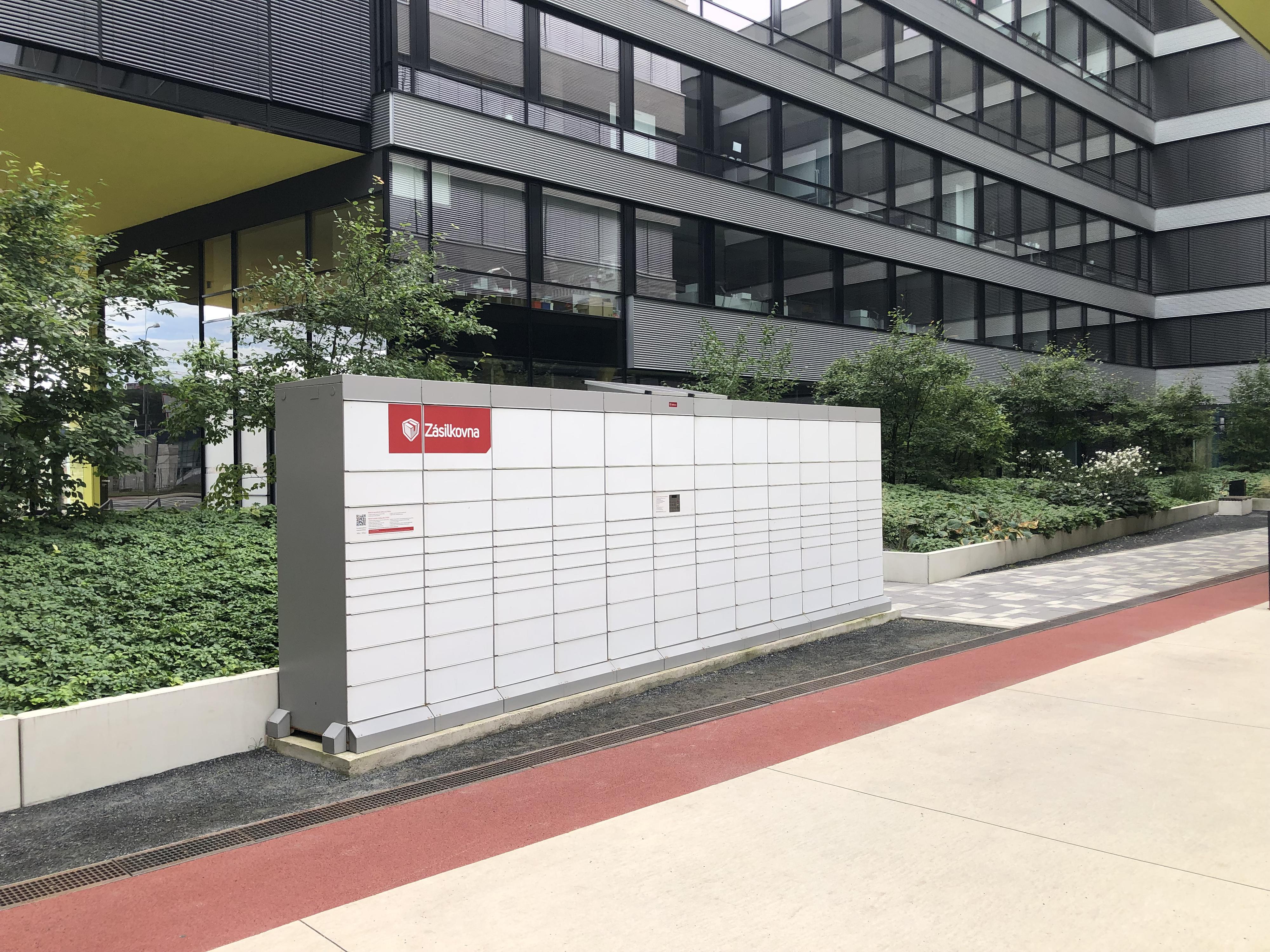 Z-BOX