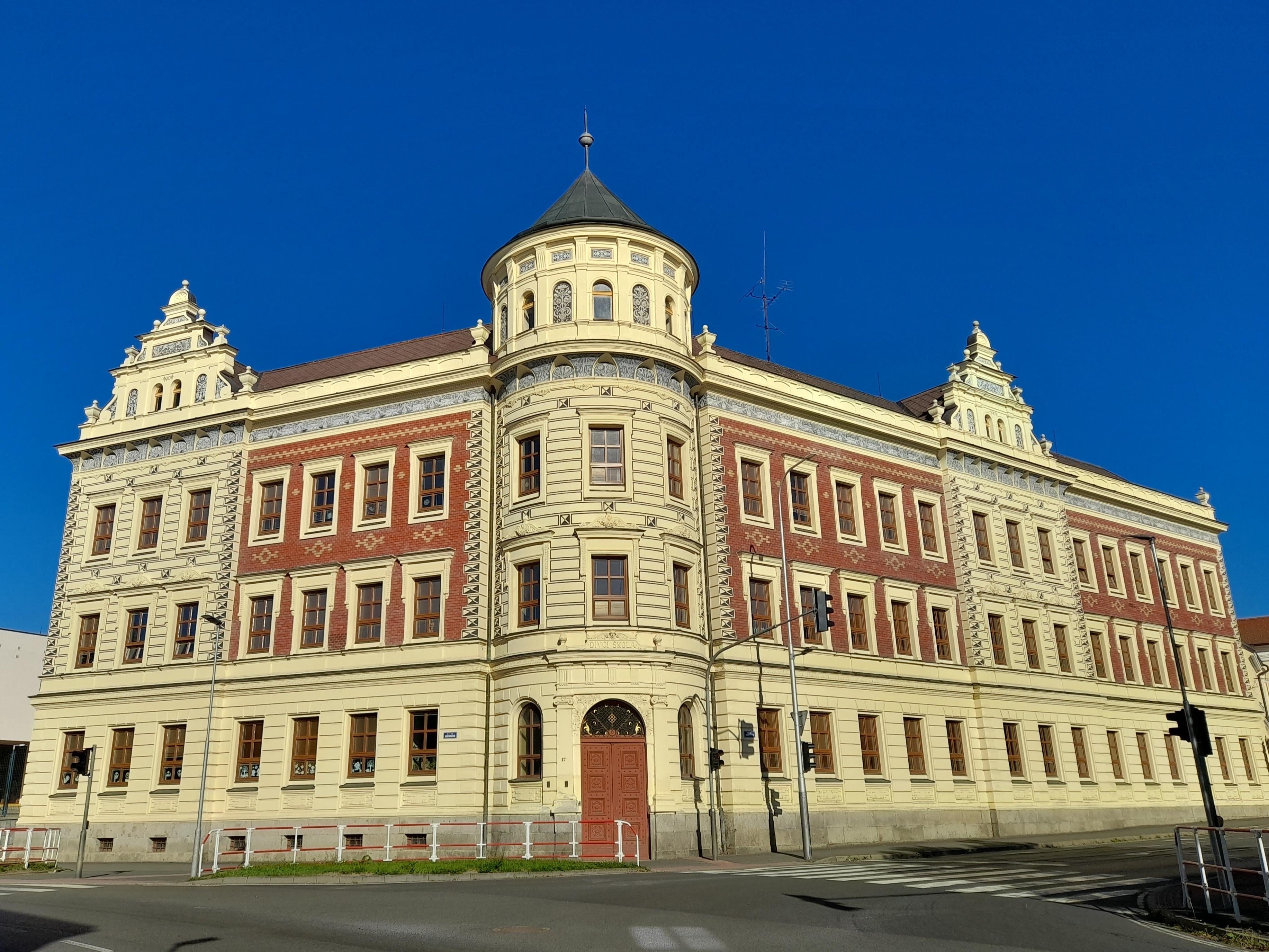 ZŠ Domažlice, Komenského foto 3
