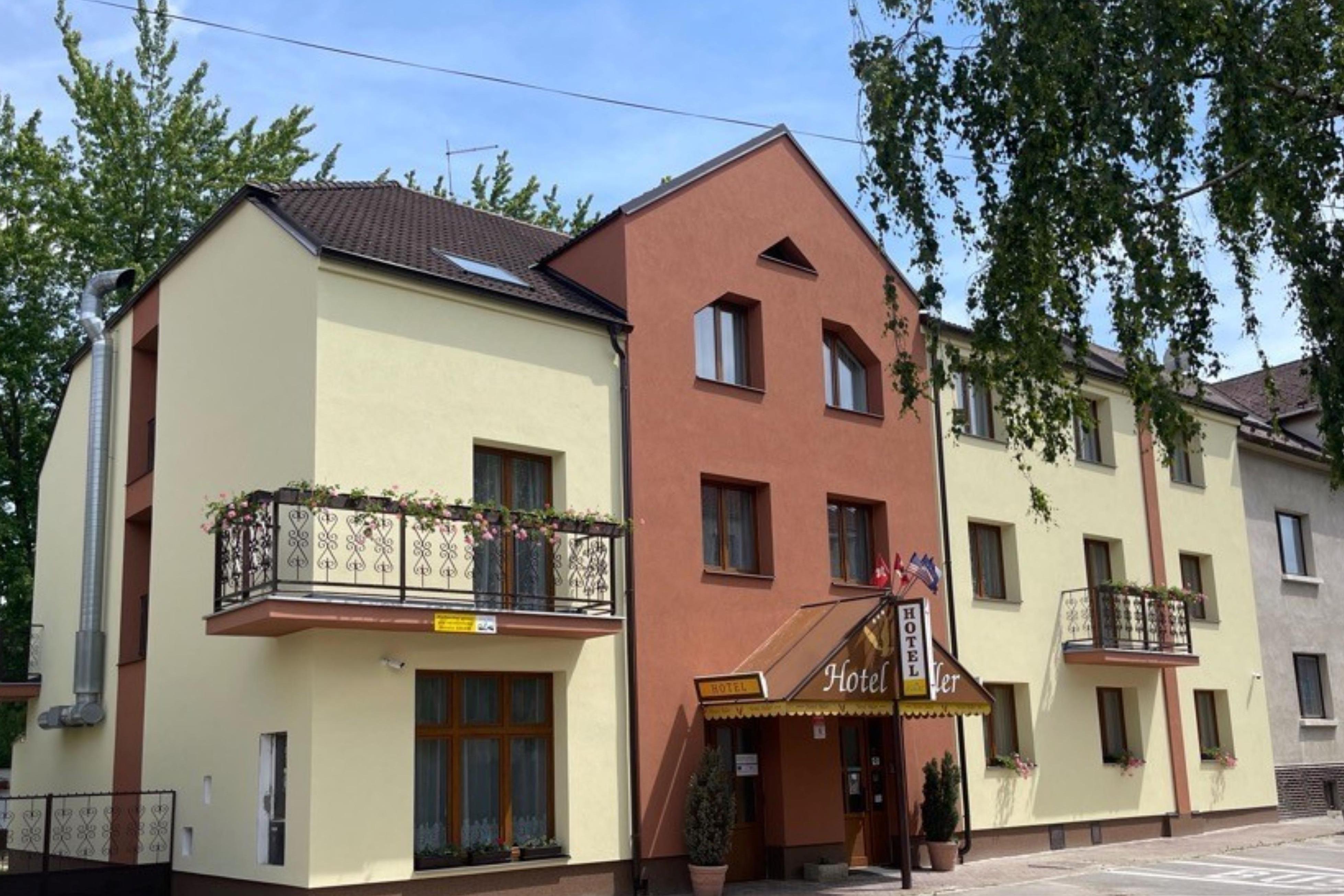 Hotel Adler