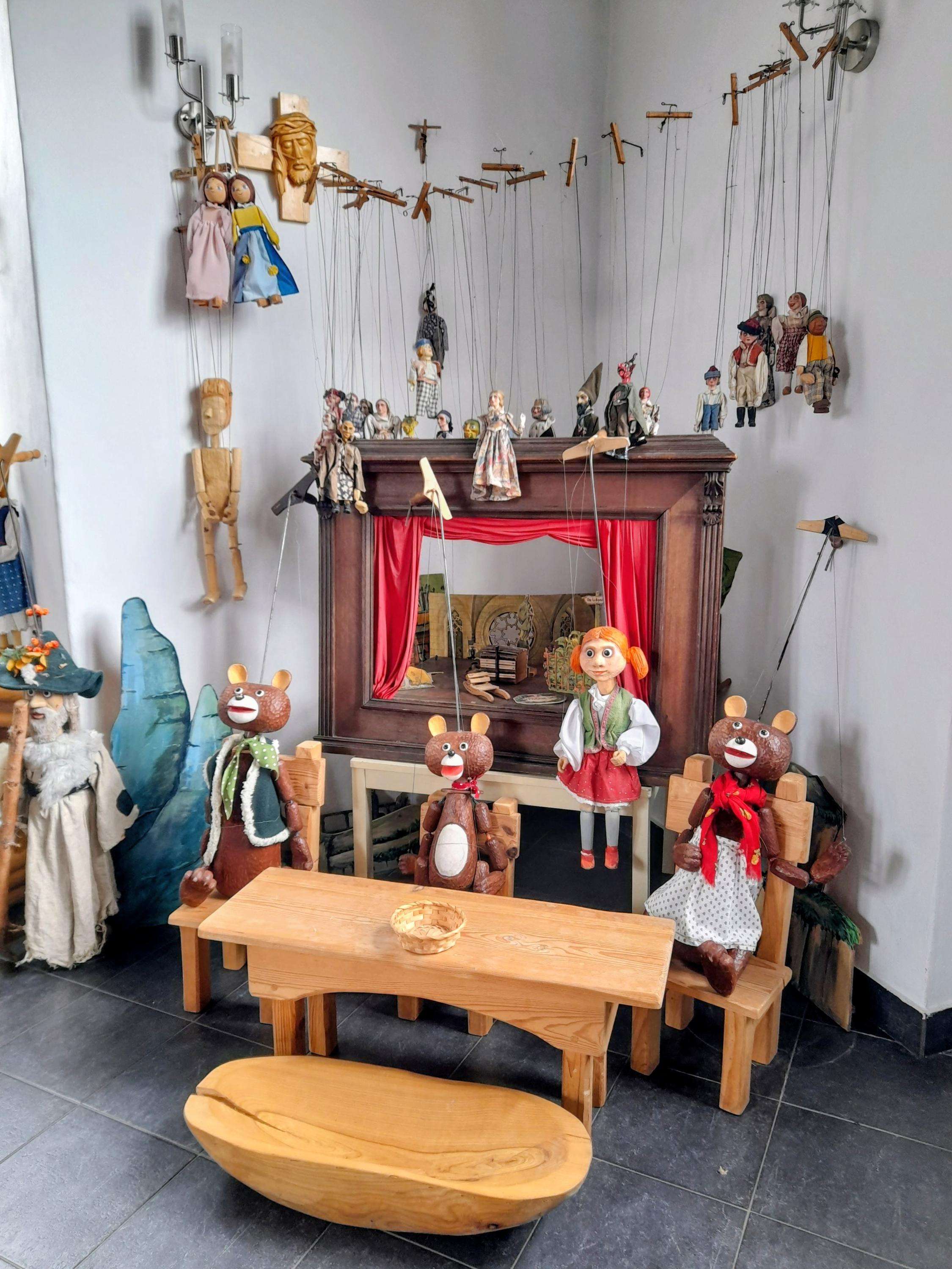Galerie marionet ve Hvězdárně foto 4