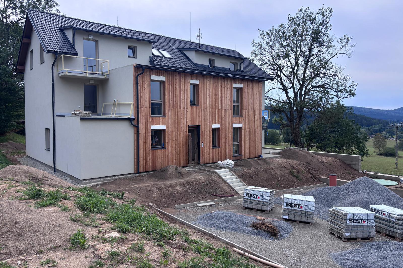 Prohlídkový den - apartmány Zátoň