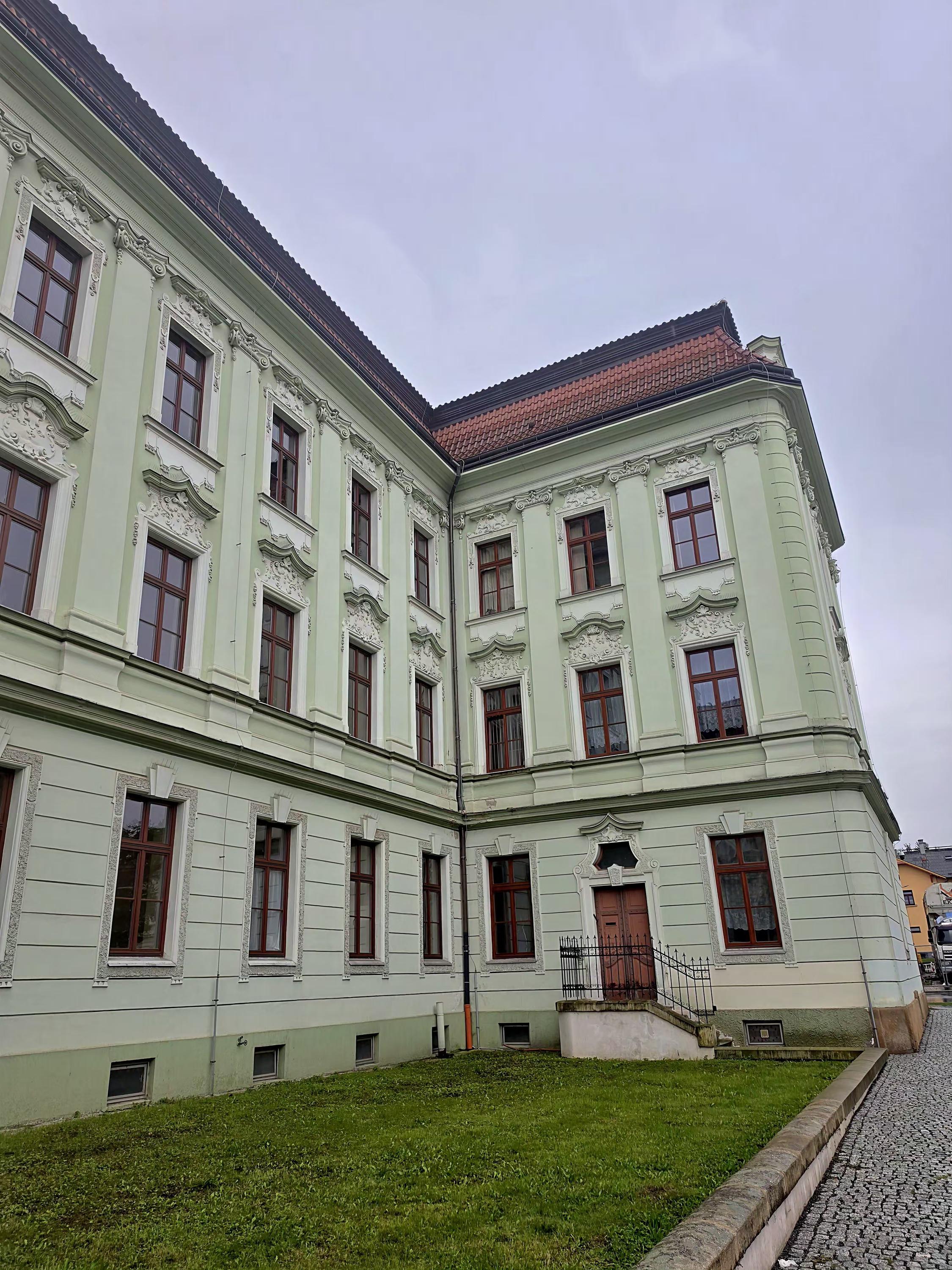 Gymnázium a Střední odborná škola Rokycany foto 6
