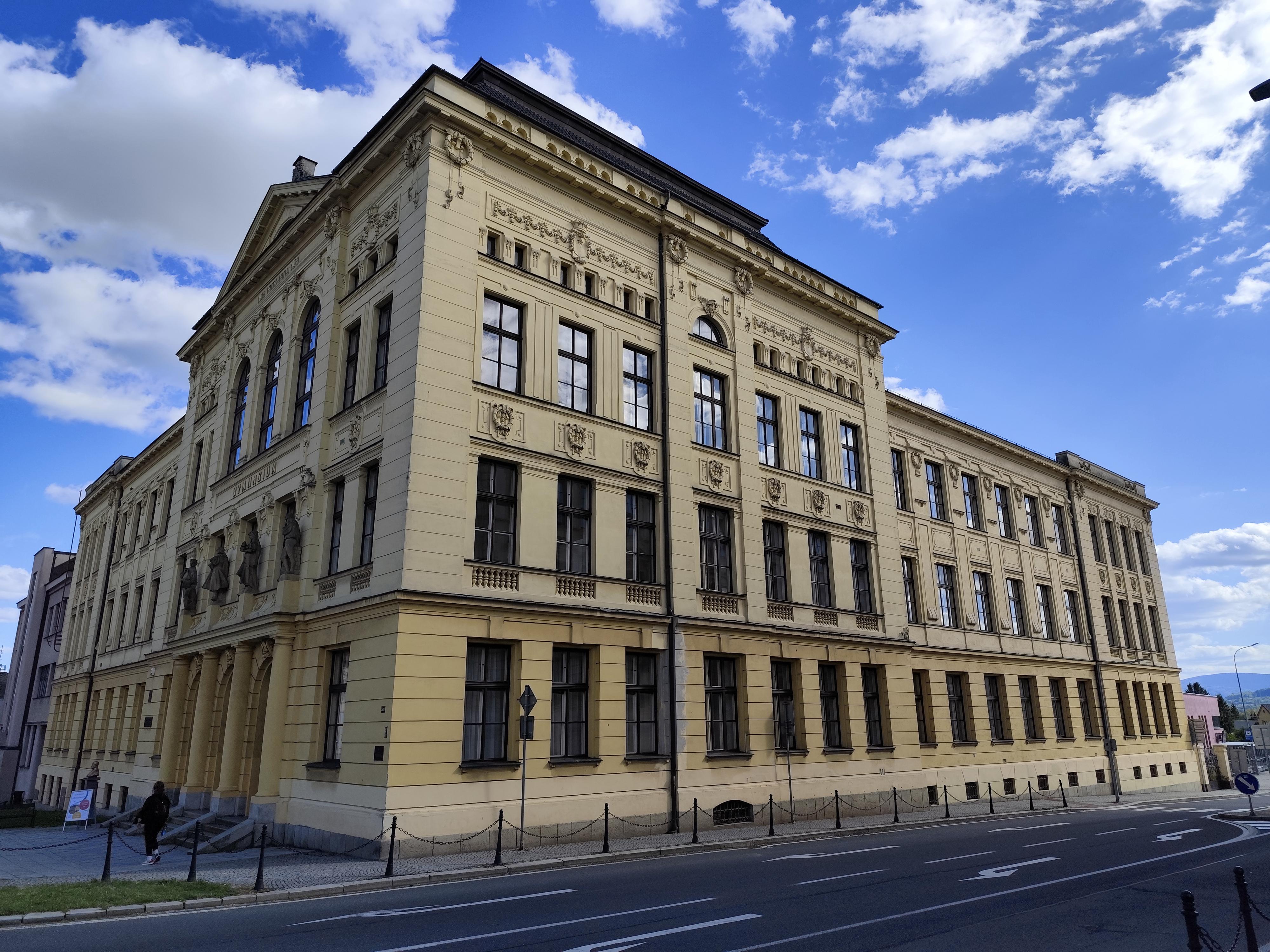 Masarykovo gymnázium, Příbor foto 4