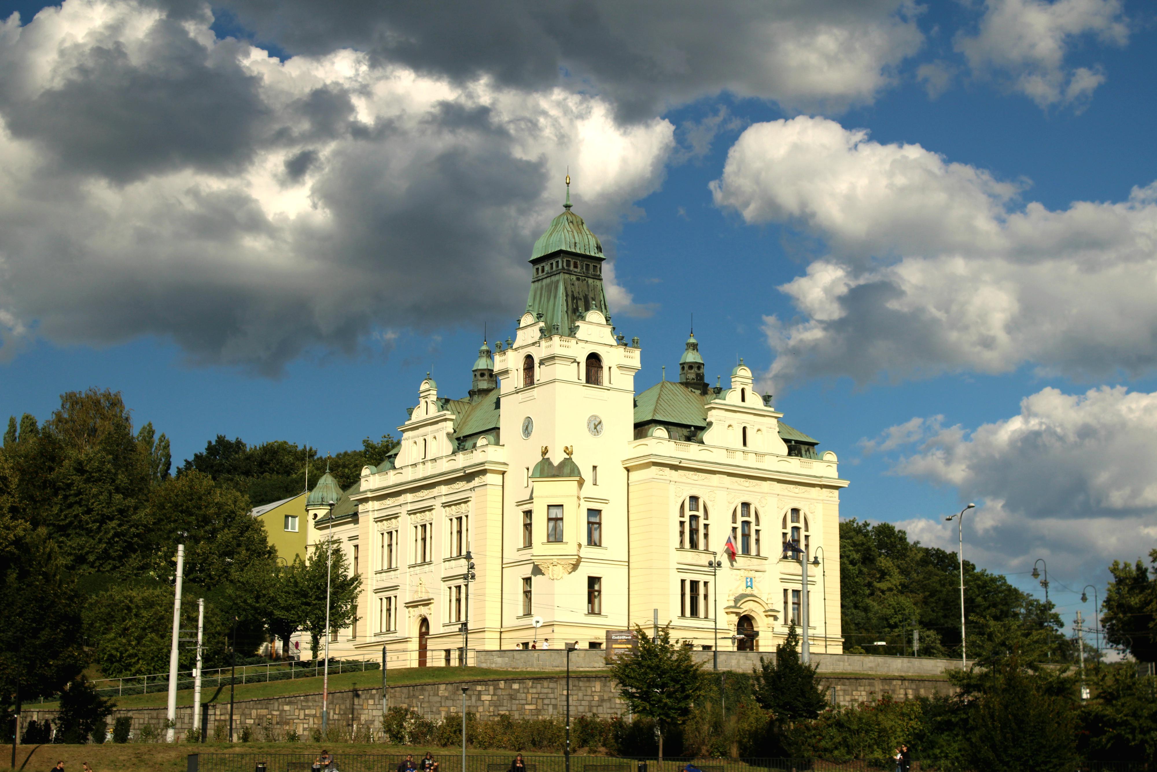 Úřad městského obvodu Ostrava - Slezská Ostrava foto 6