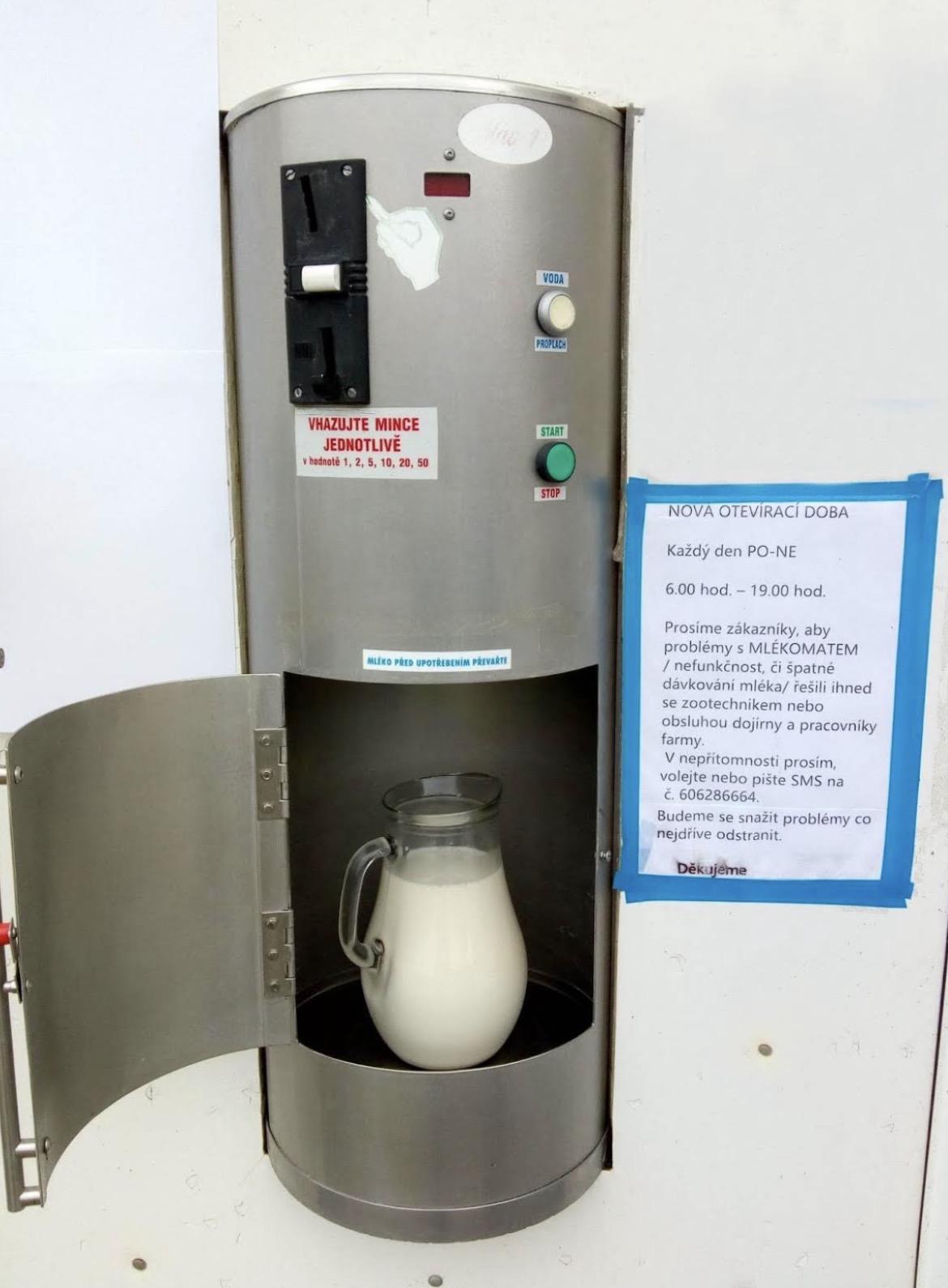 Mlékomat Farma Křeč – ZD Černovice foto 1