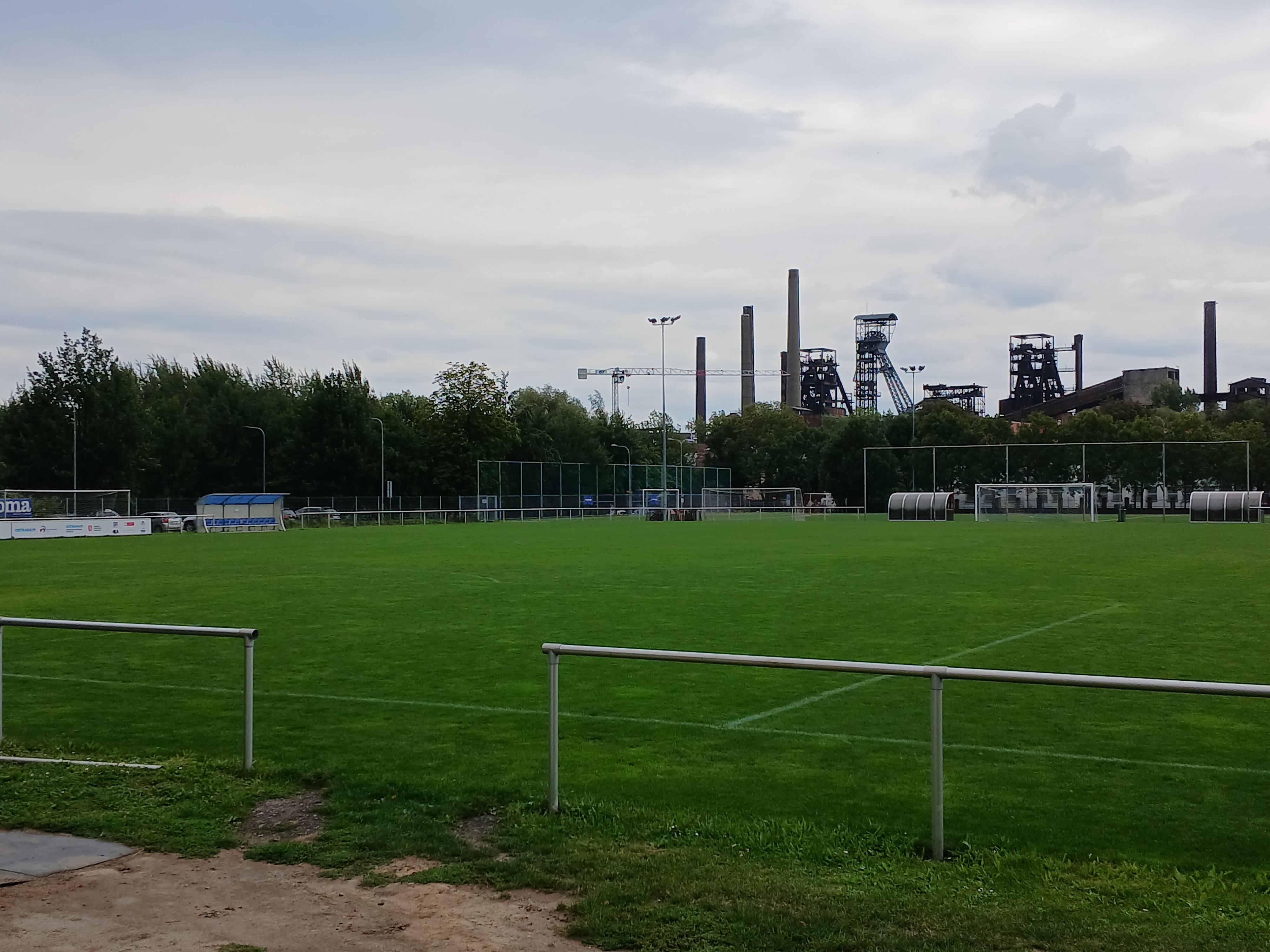 Stadion Hlubina foto 2