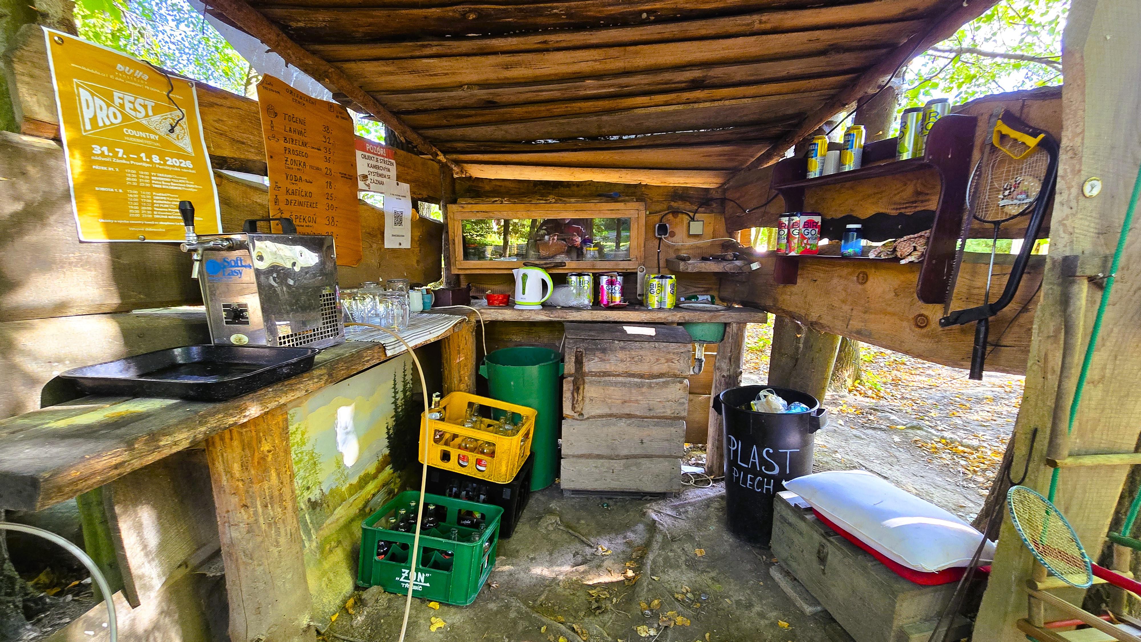Lesní bar Pohodlí foto 4