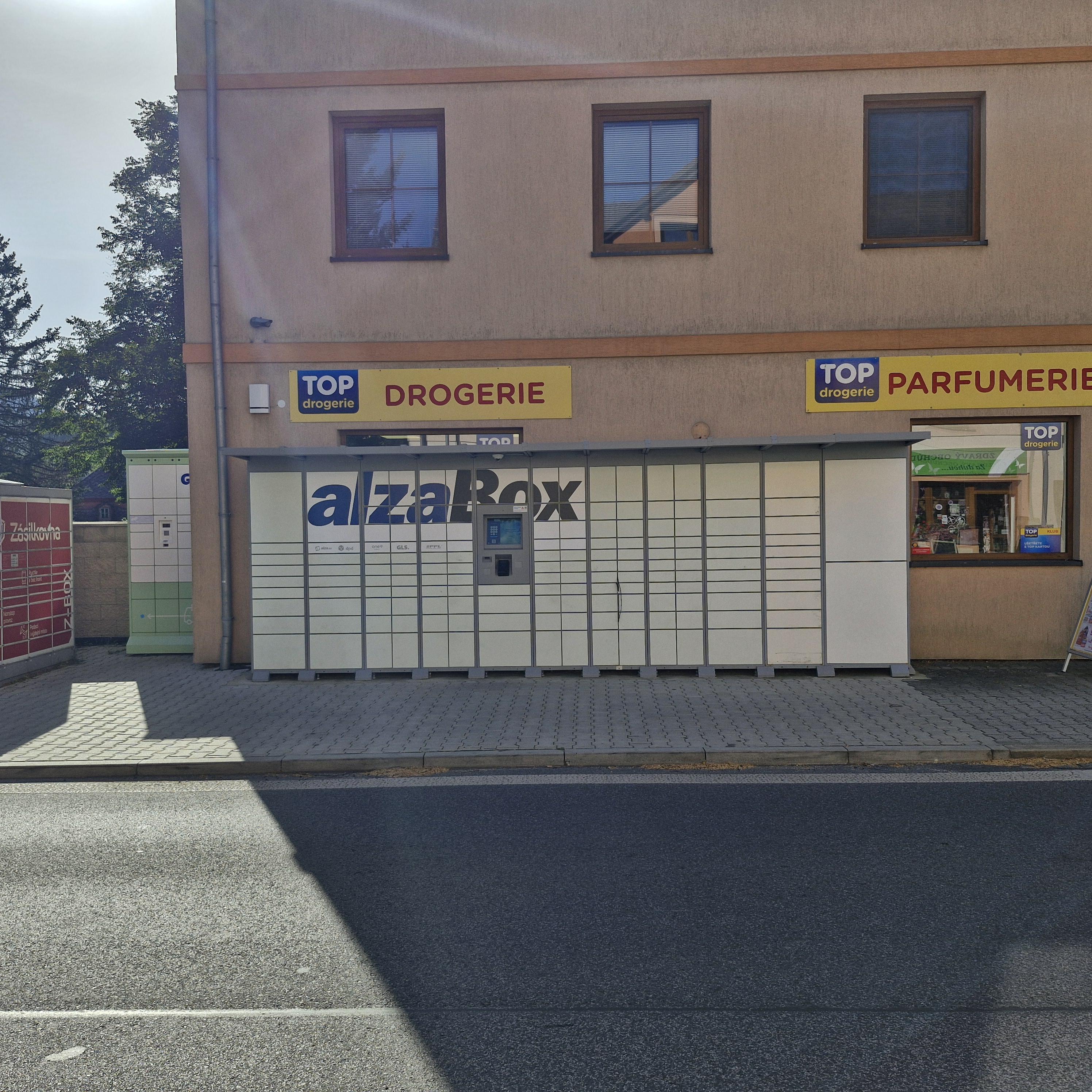 AlzaBox foto 3