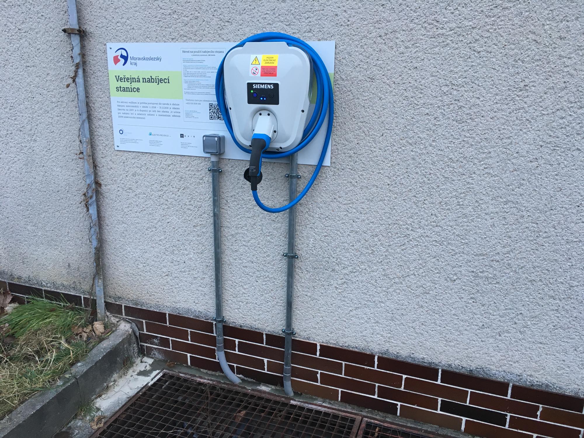 Nabíjecí stanice pro elektromobily foto 5