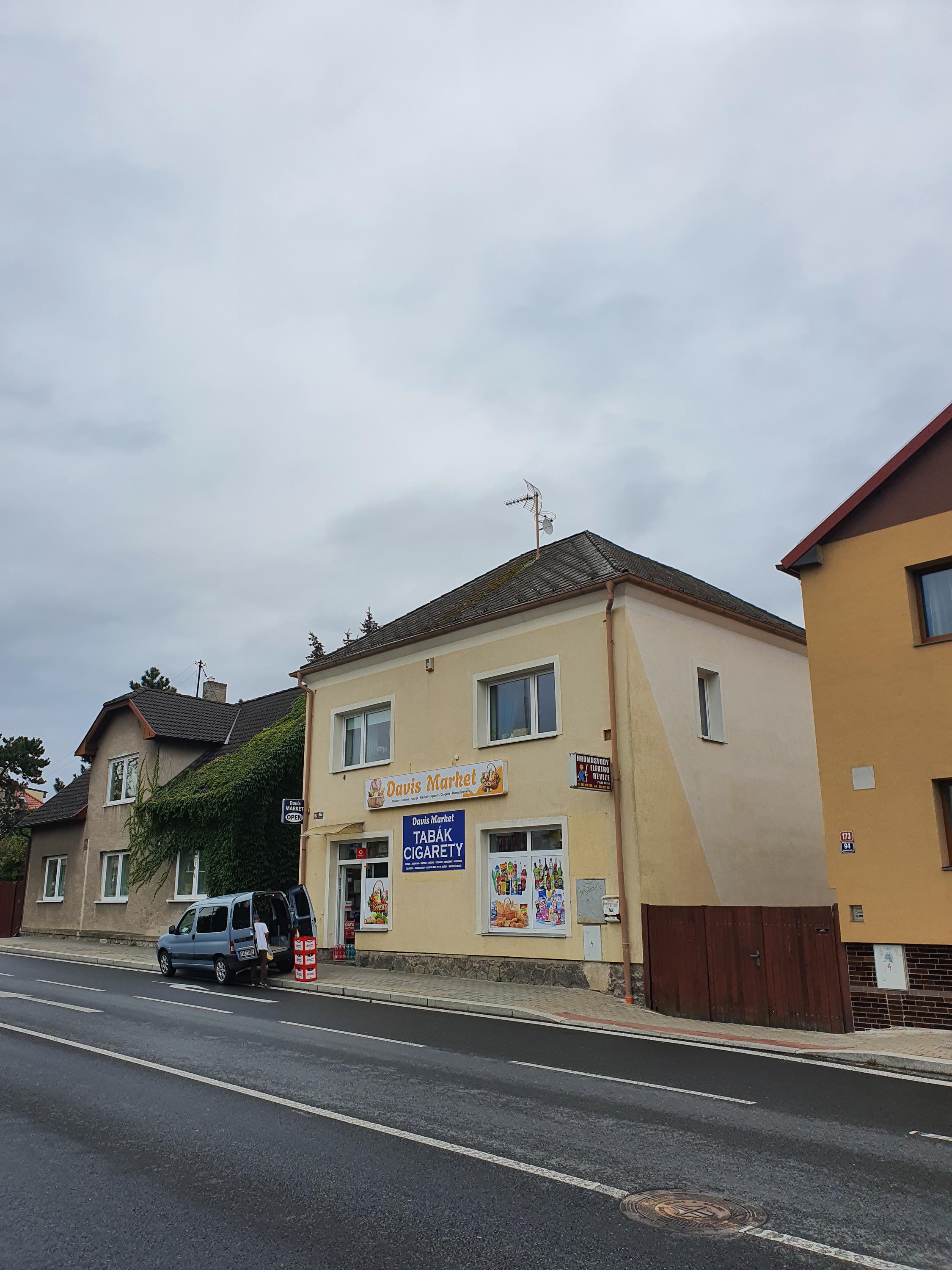 Potraviny Černokostelecká foto 1