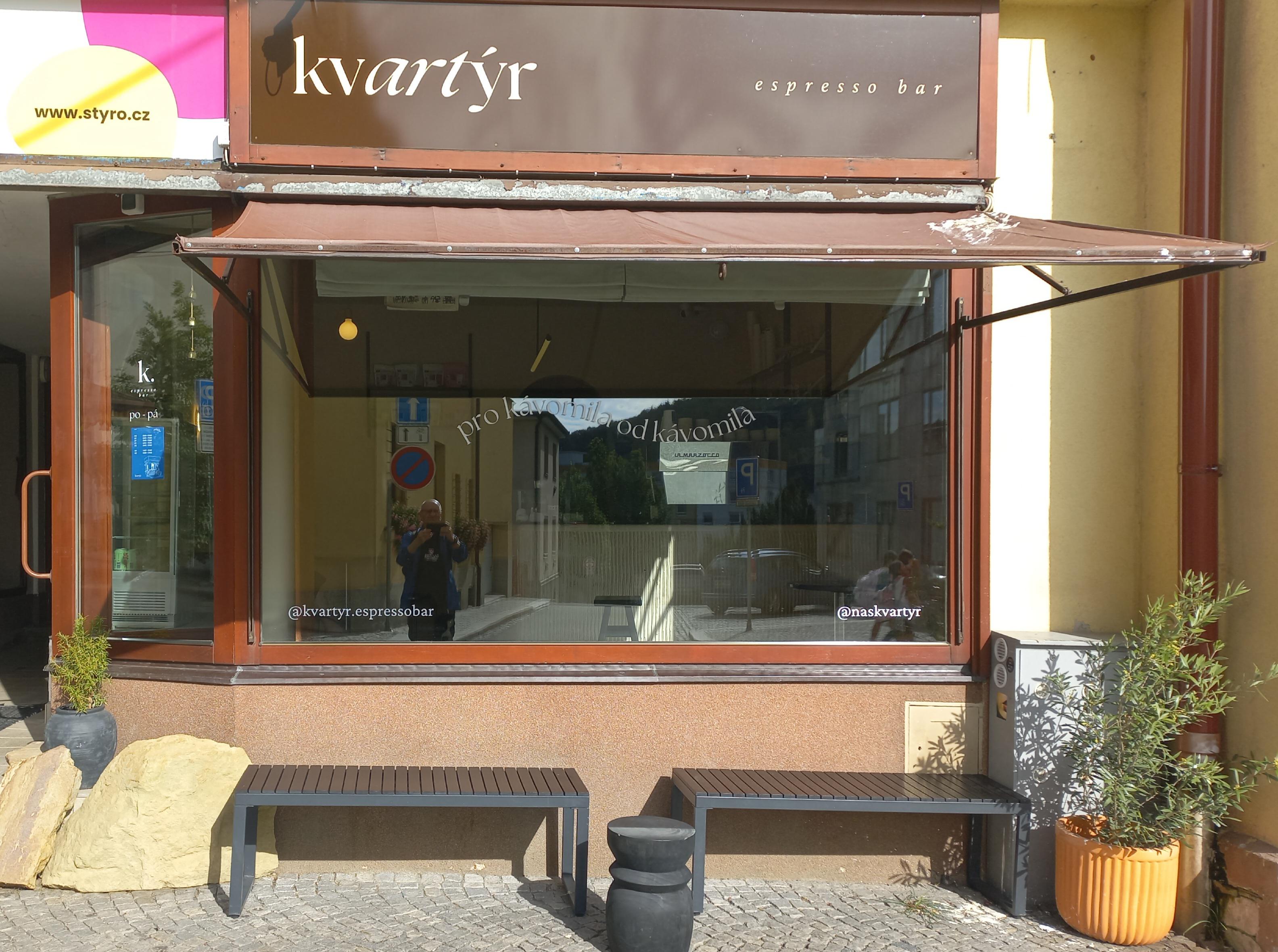 Kvartýr espressobar foto 4