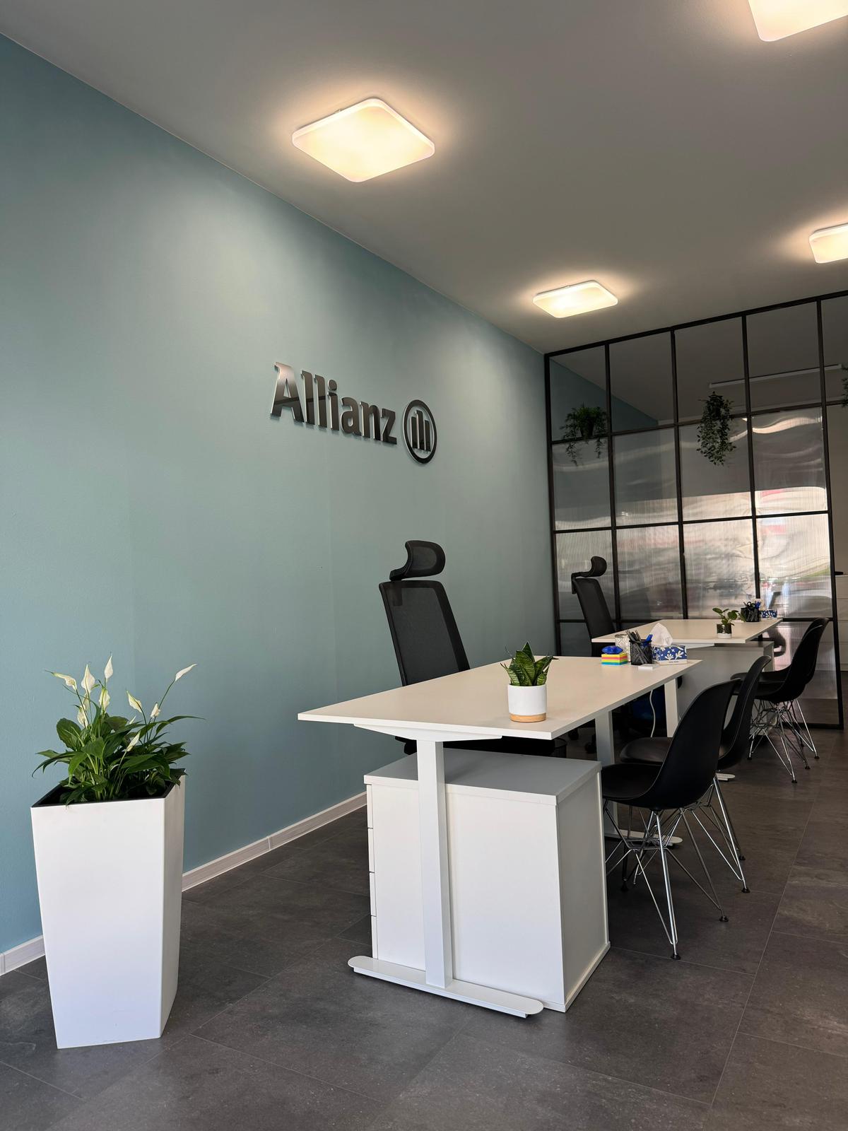Allianz pojišťovna Most - Václav Bureš & Ing. Kristýna Stejskalová foto 2