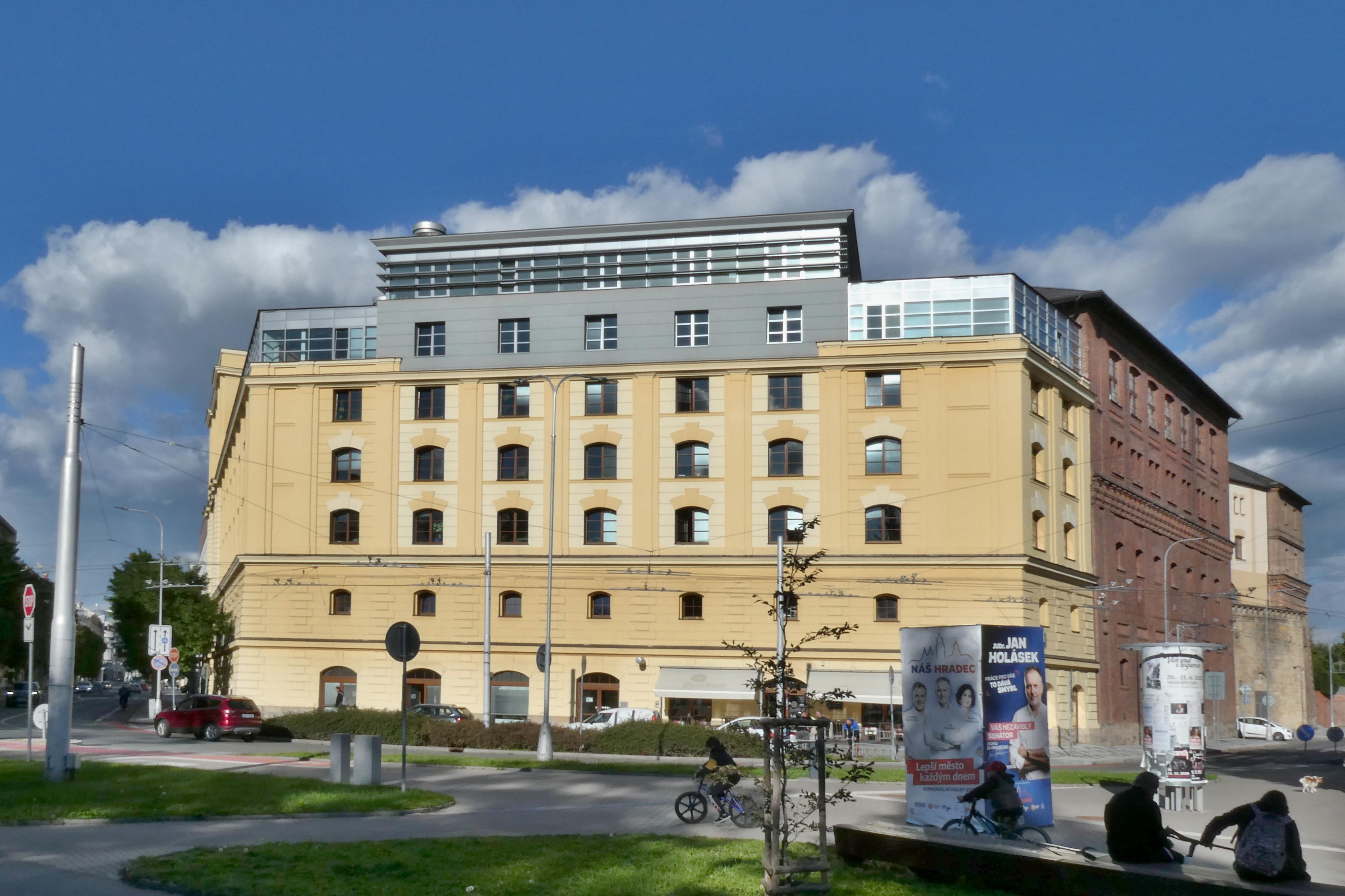 Krajský úřad Královéhradeckého kraje foto 4