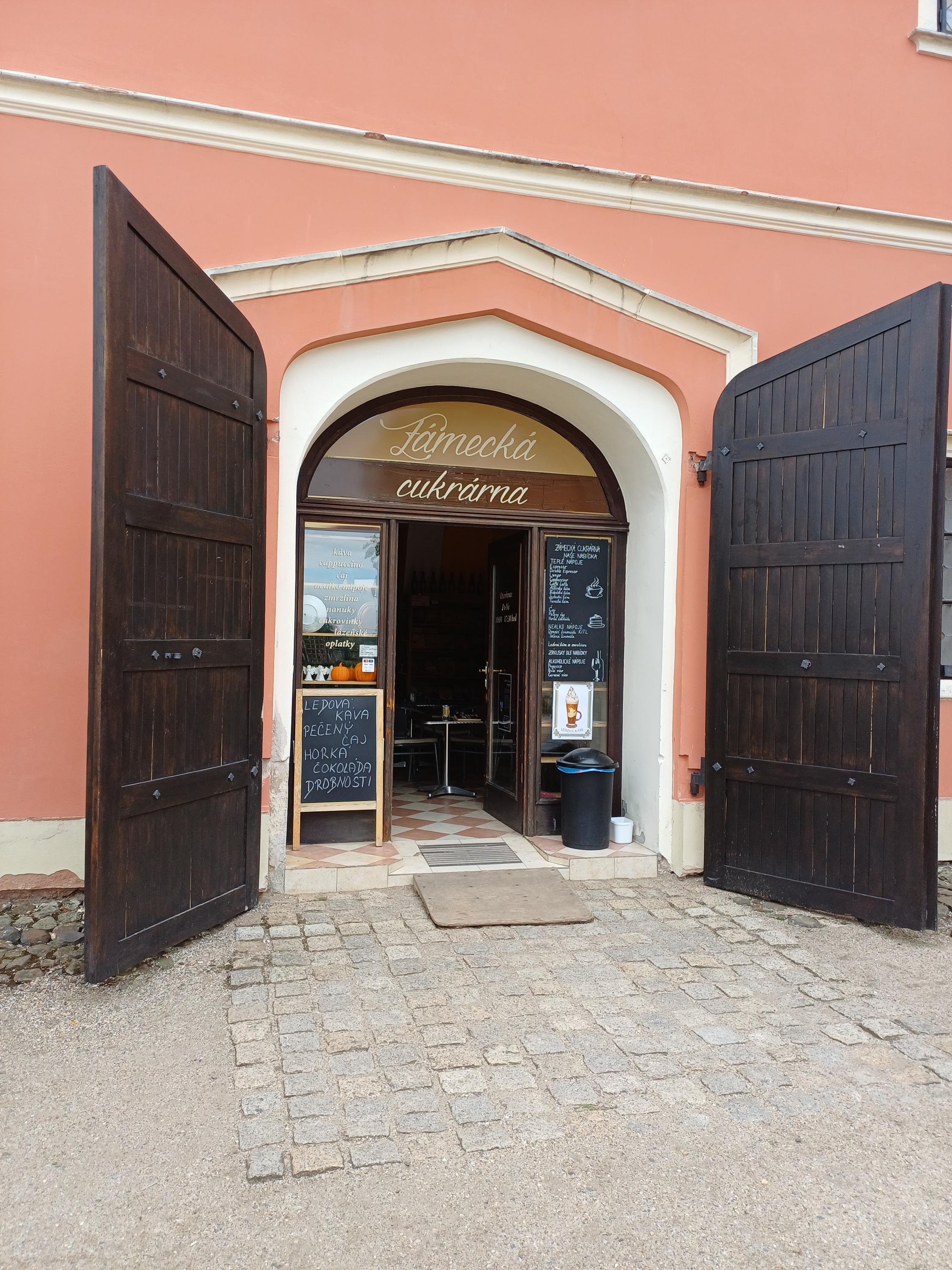 Zámecká curkrárna Sychrov foto 1
