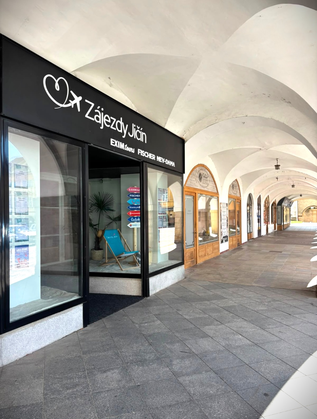 ZÁJEZDY Jičín, s. r. o. - EXIMtours Jičín foto 2