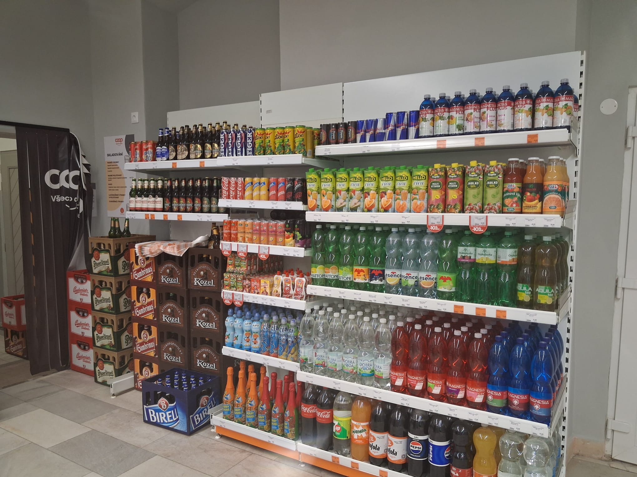 Potraviny COOP JEDNOTA foto 4
