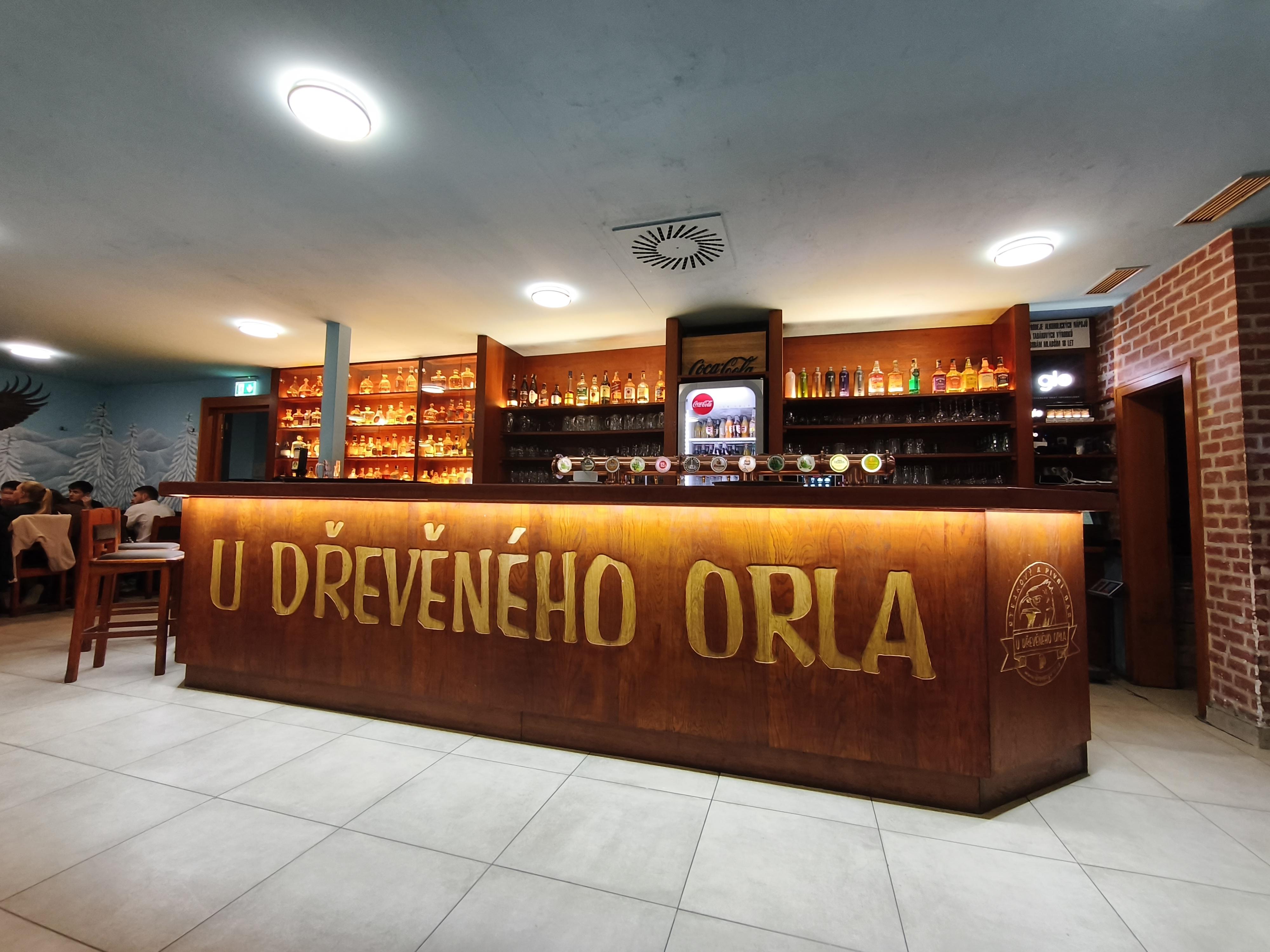 Steakový a pivní bar U Dřevěného orla foto 3