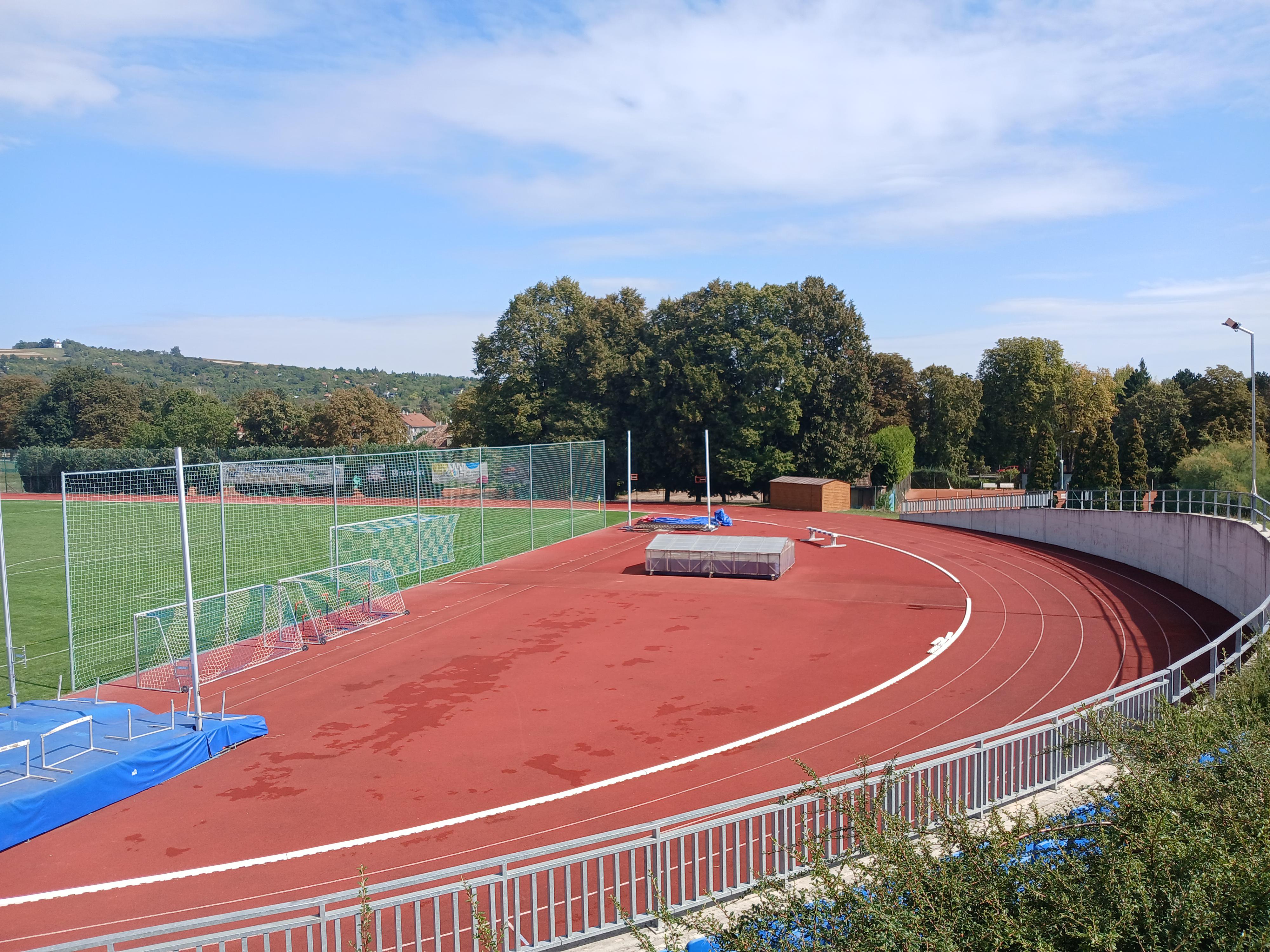 Slavkovský stadion foto 2