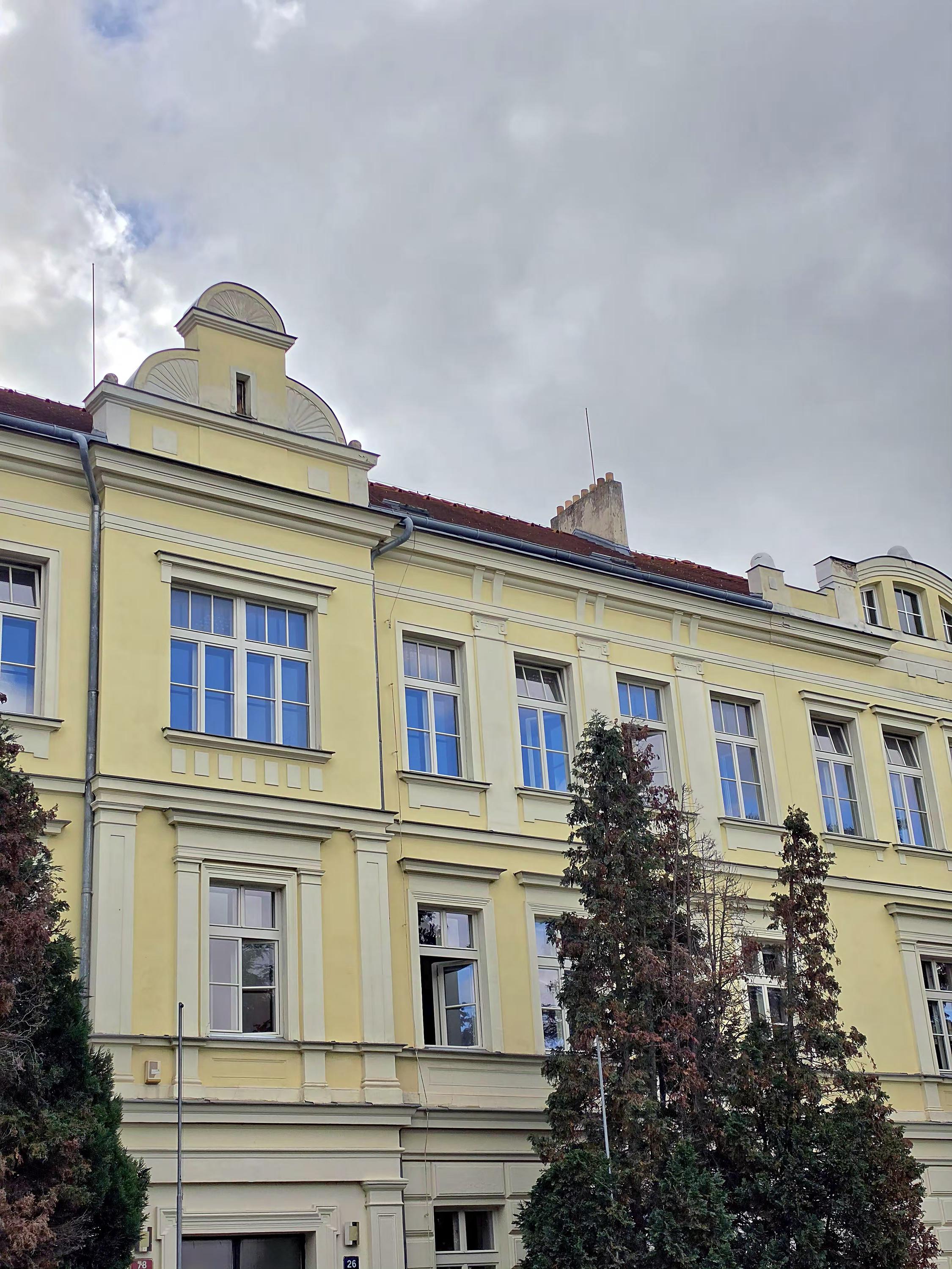 Bezpečnostně právní akademie, , střední škola, s.r.o. foto 3