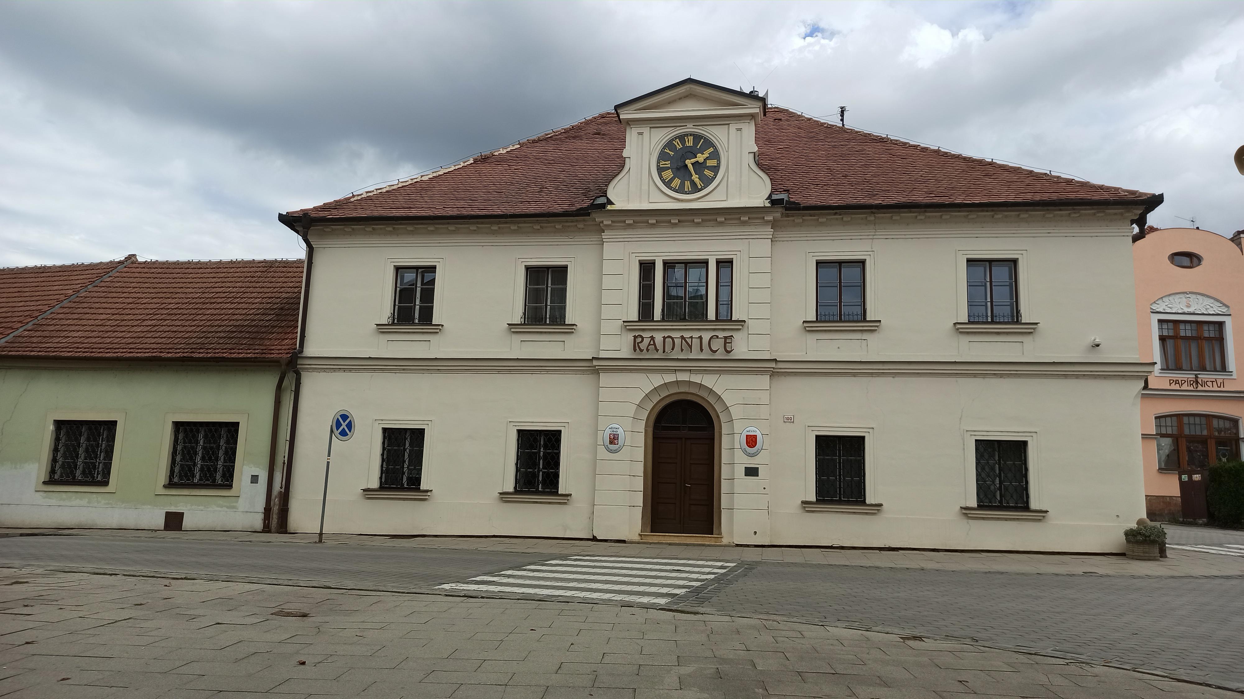 Židlochovice - městský úřad foto 6