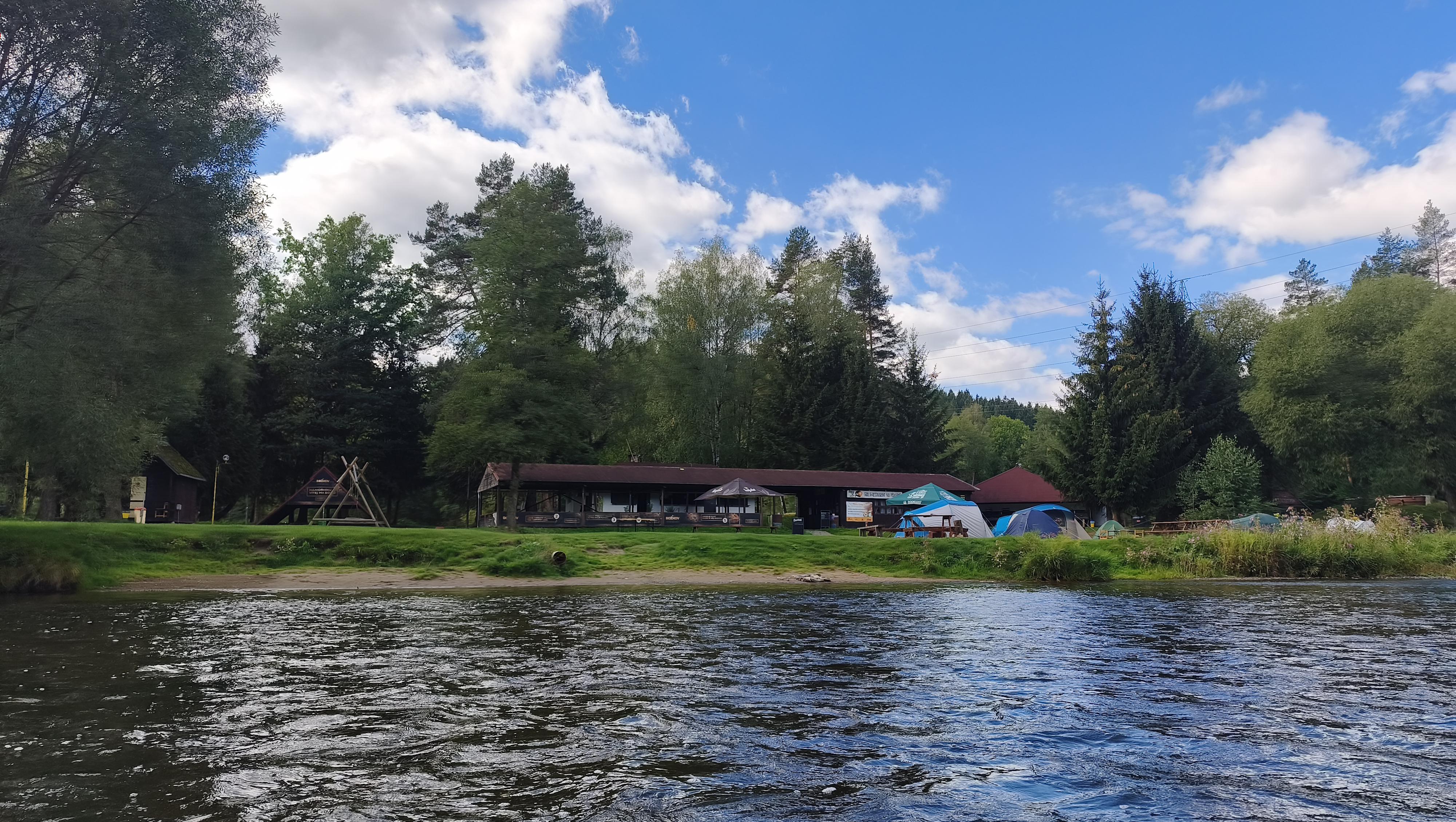 Kemp Na Pískárně - restaurace foto 3