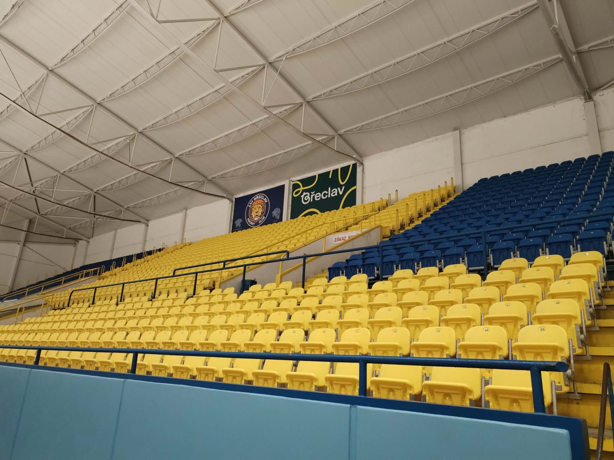 Tereza Břeclav - Zimní stadion foto 3