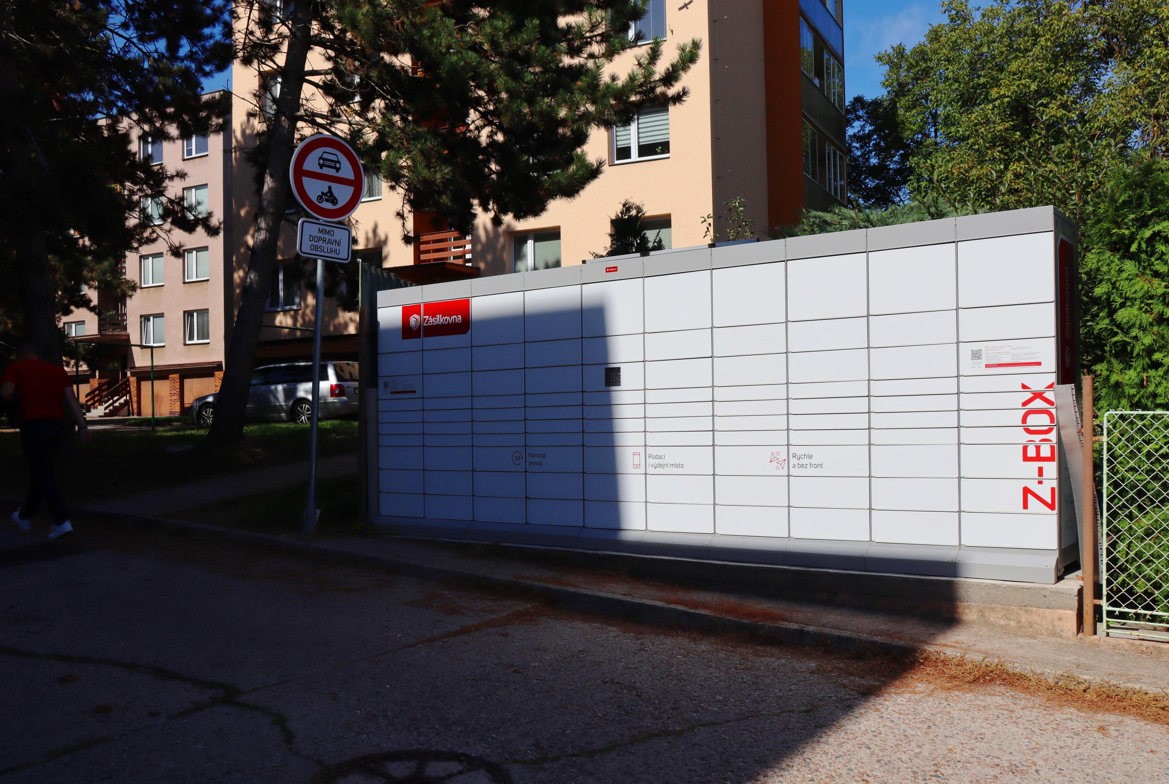 Z-BOX