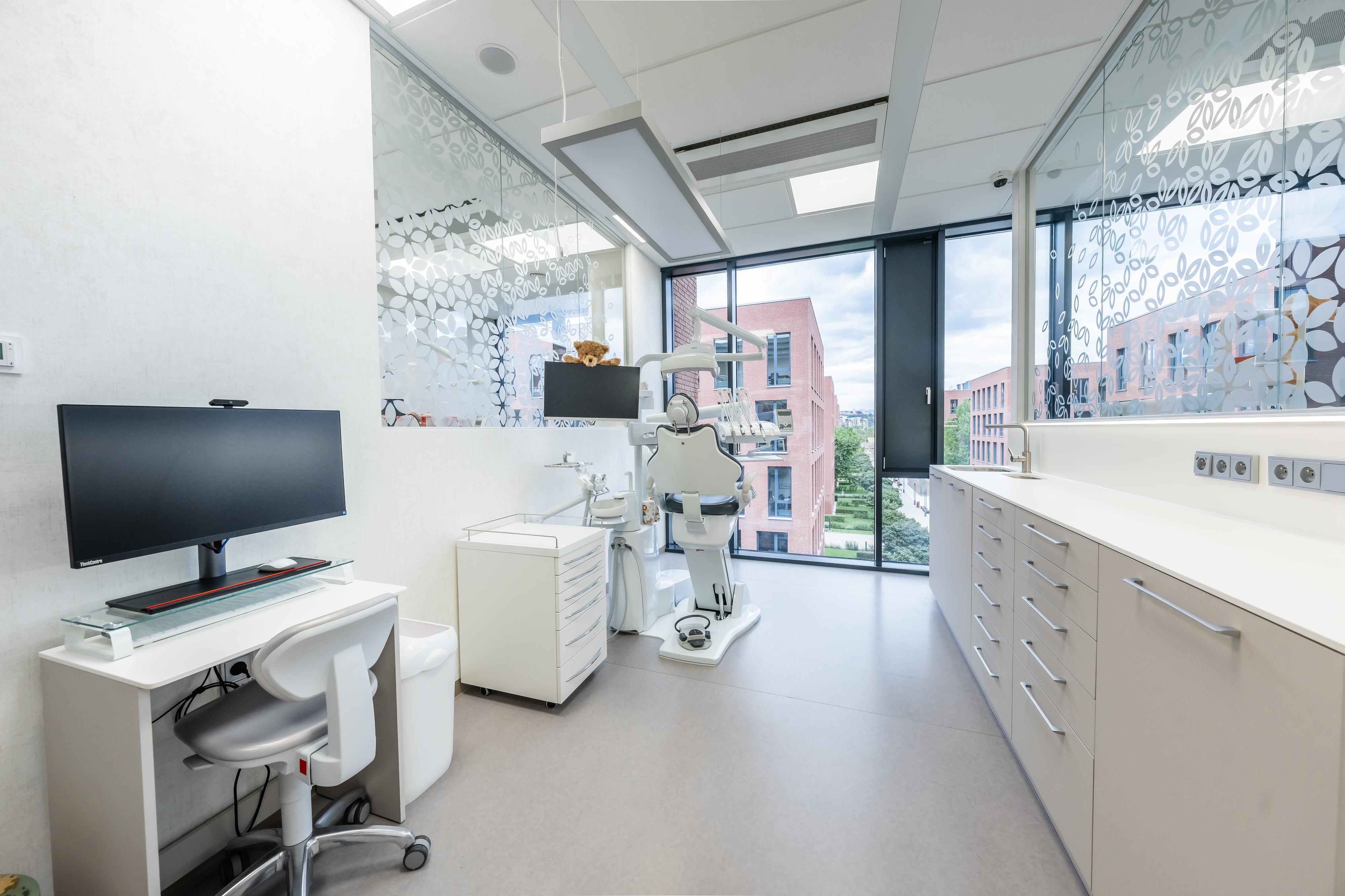 DENT MEDICO - zubní klinika foto 2