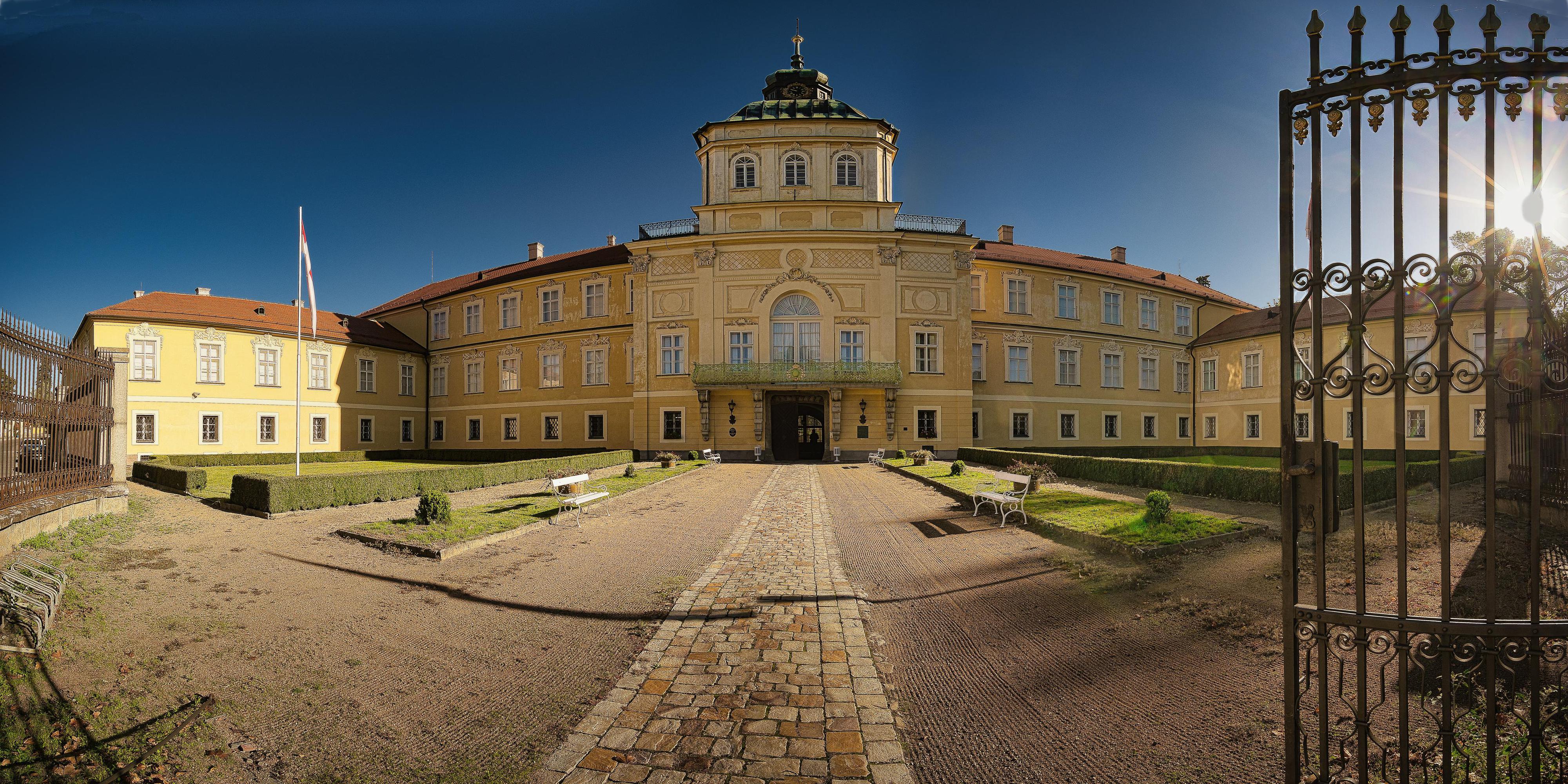 Státní zámek Hořovice foto 5