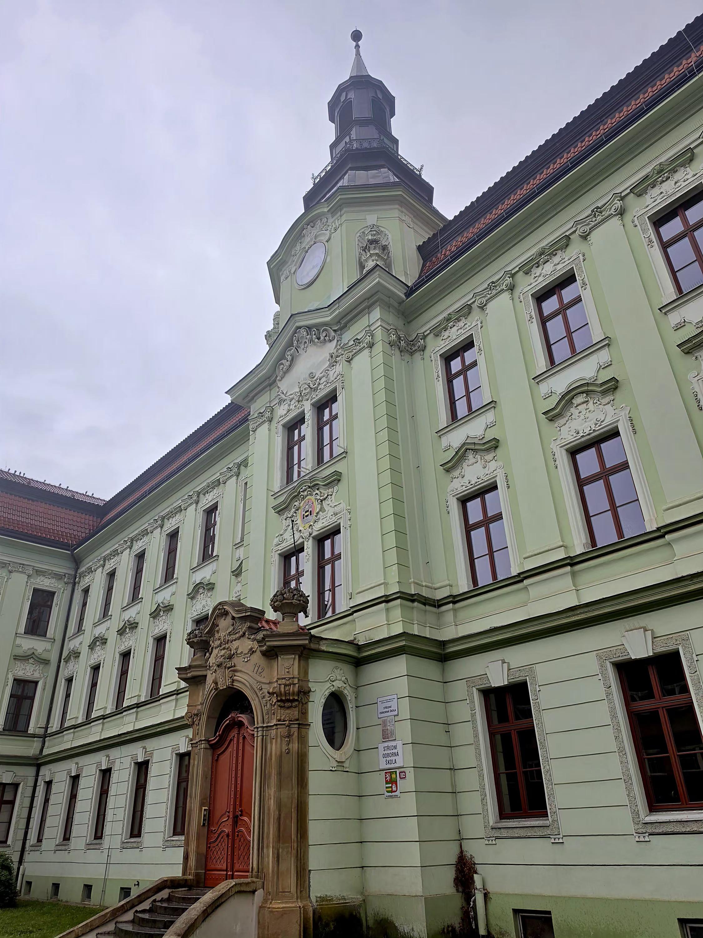 Gymnázium a Střední odborná škola Rokycany foto 5
