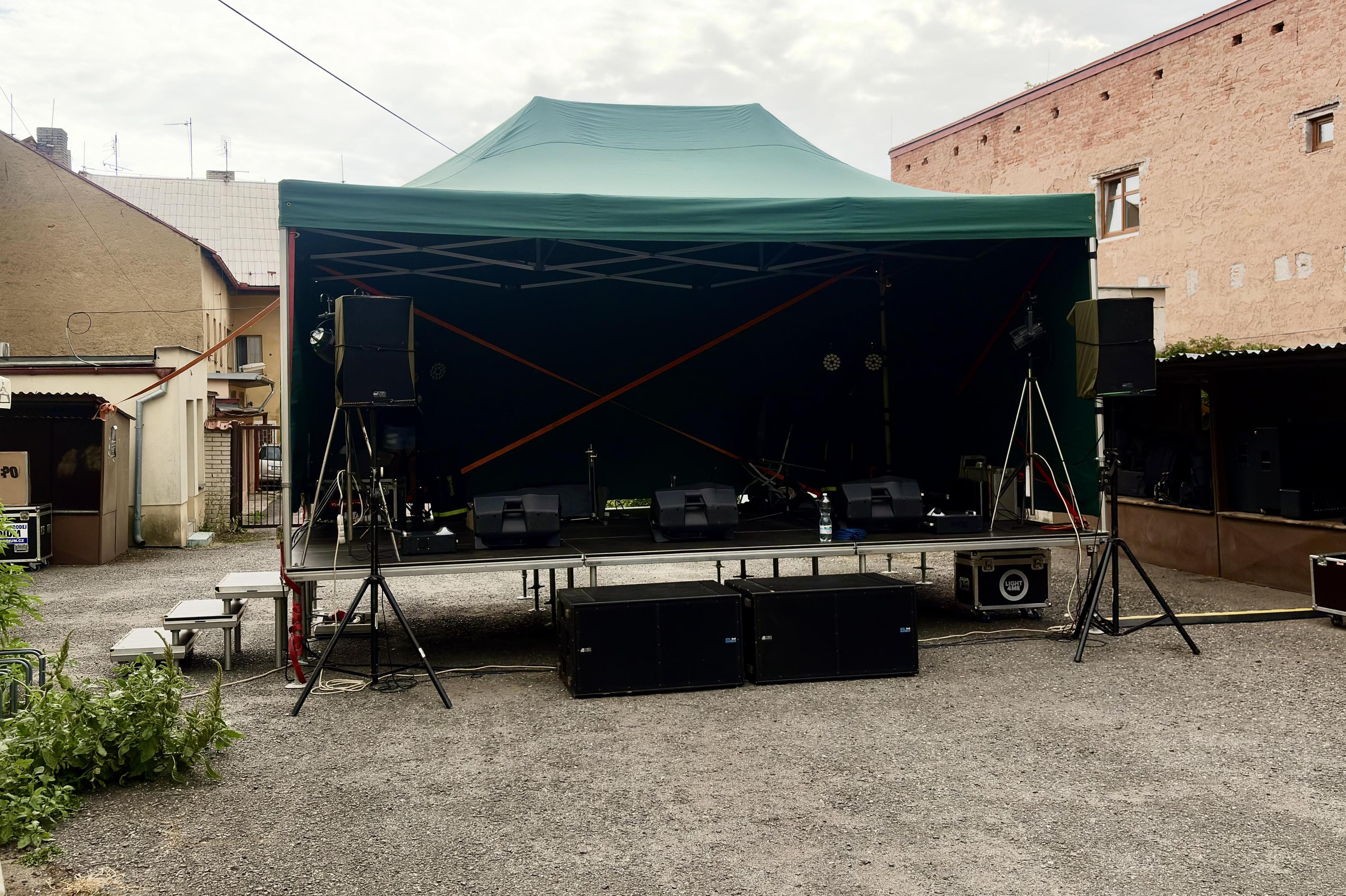 Cz Podium