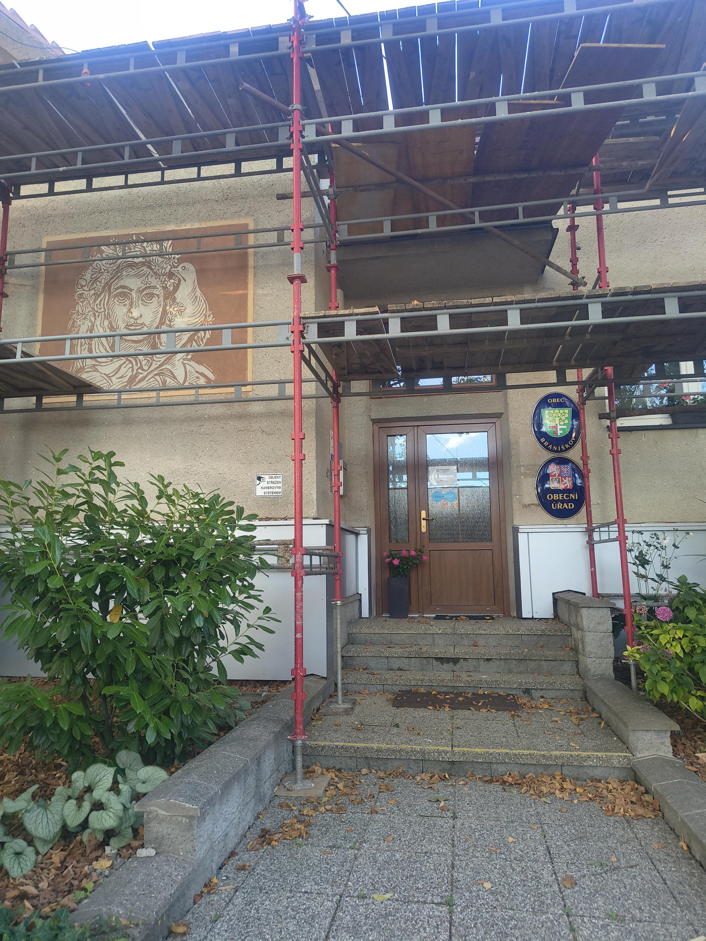 Braníškov - obecní úřad foto 1