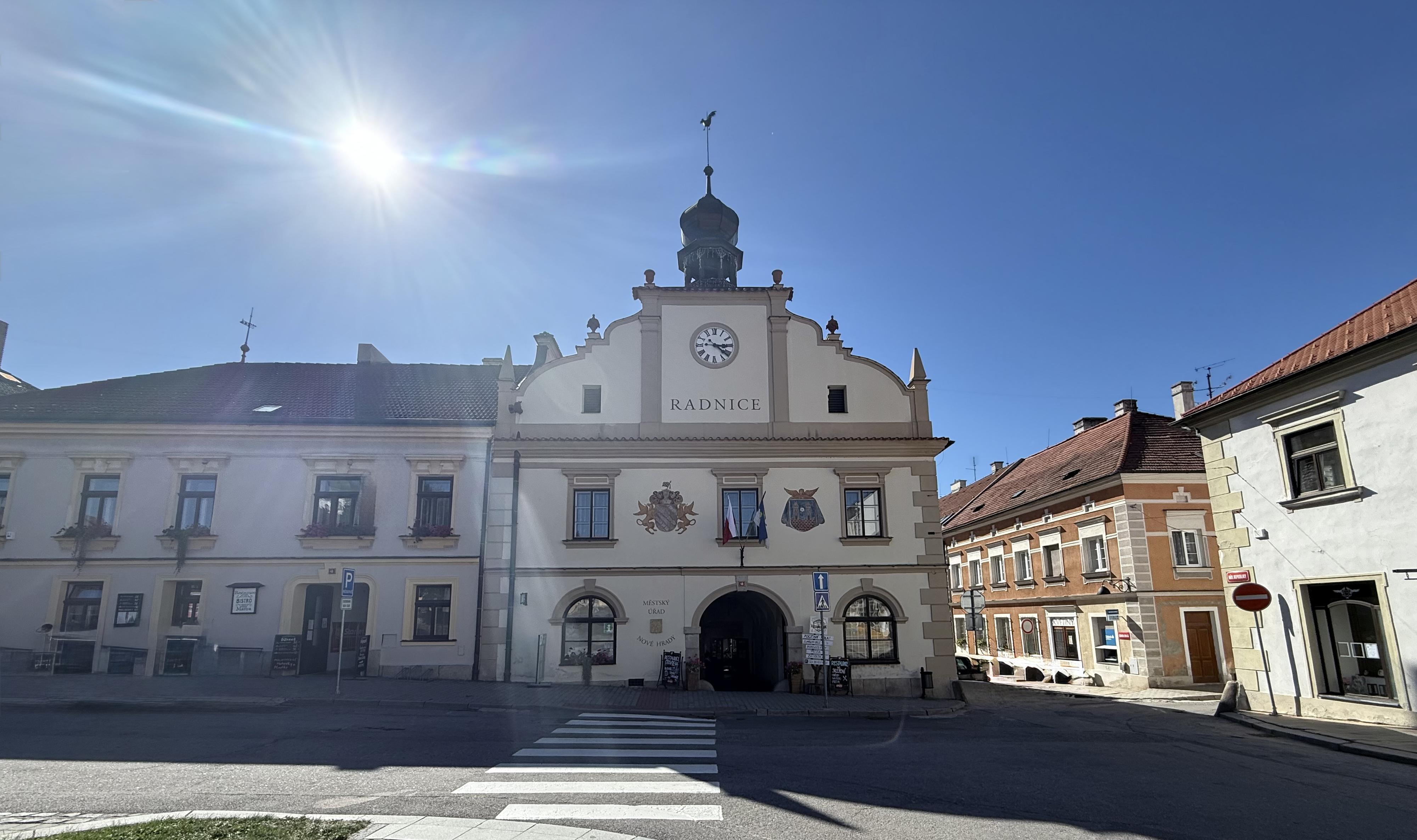 Nové Hrady - městský úřad foto 3