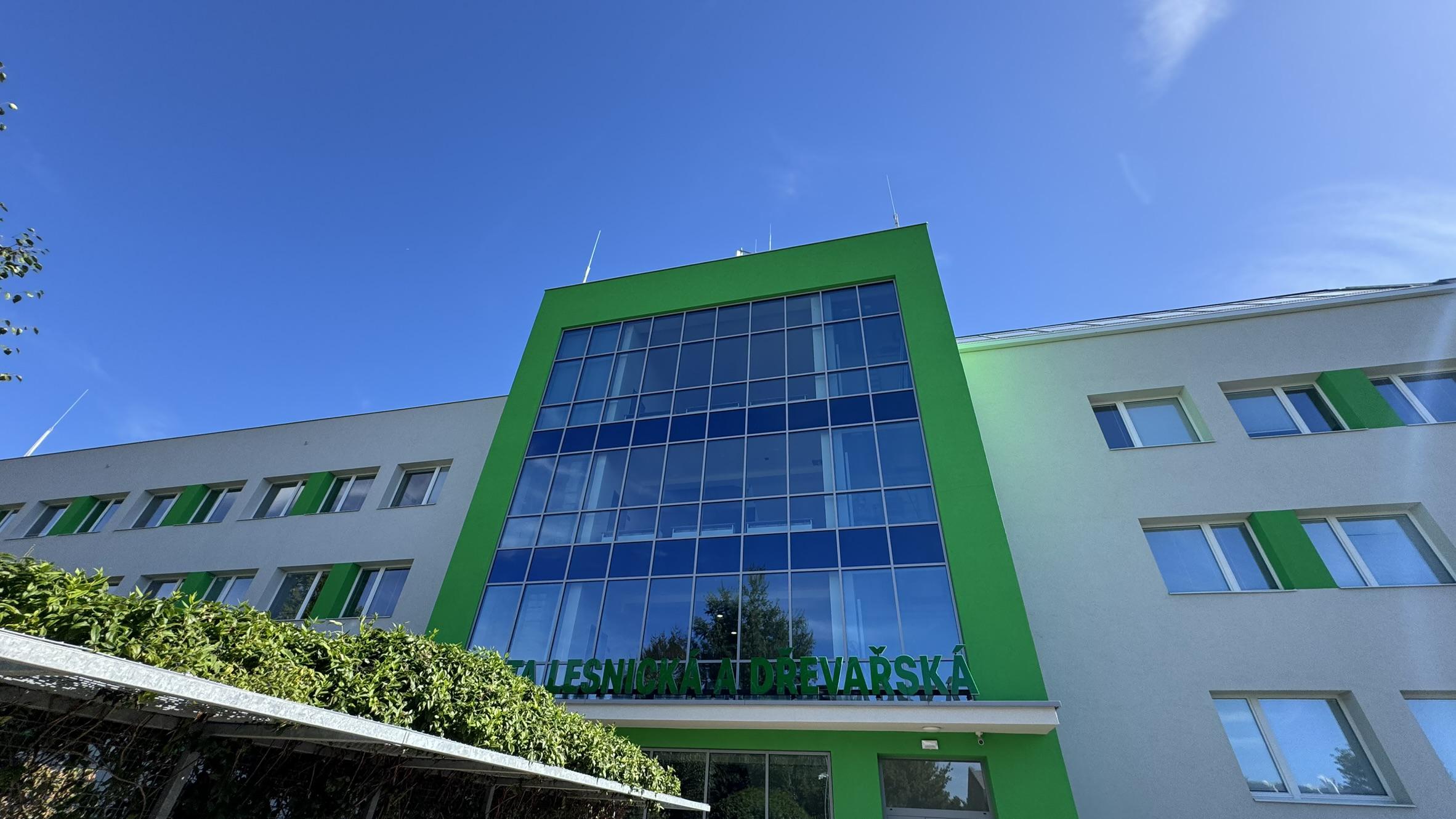 ČZU - Fakulta lesnická a dřevařská foto 4