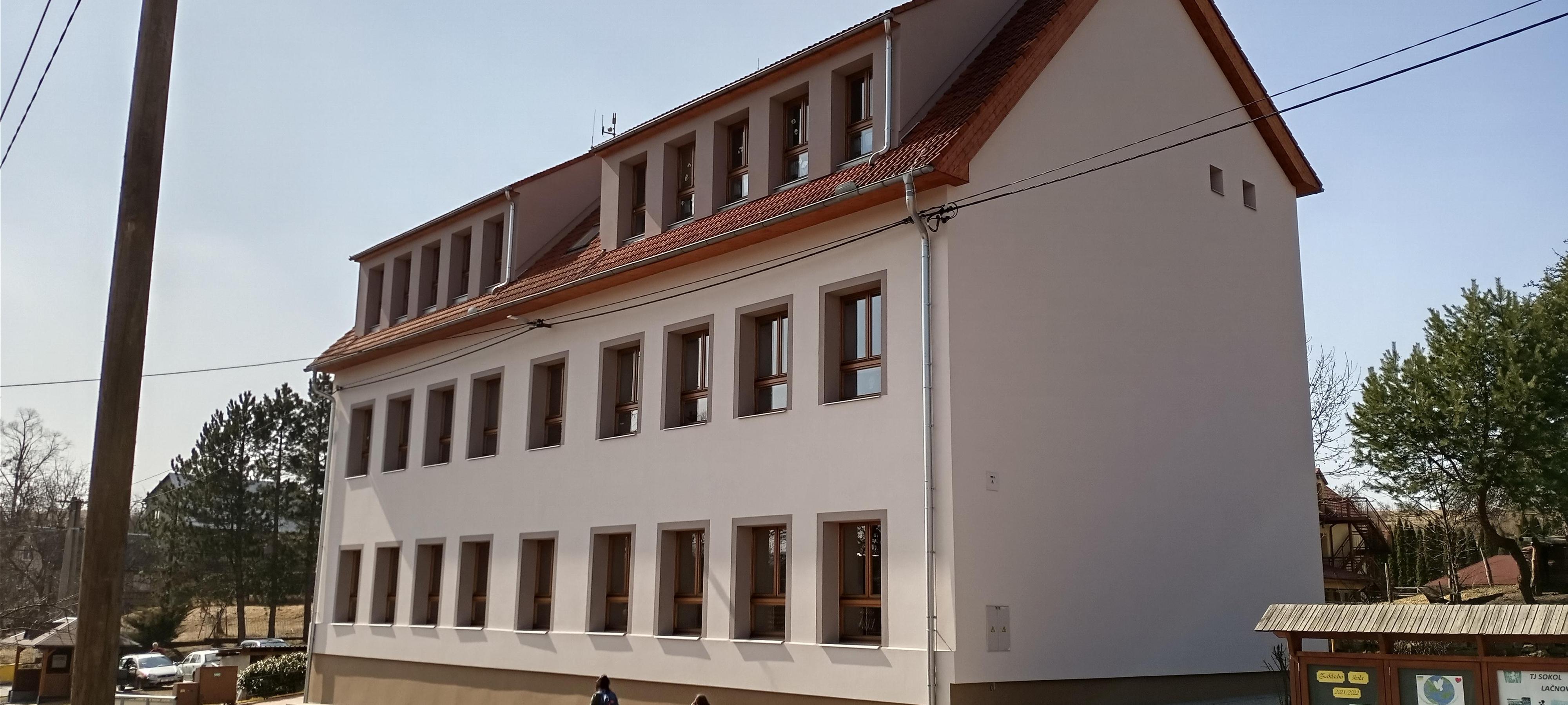 Základní škola a Mateřská škola Lačnov, okres Vsetín foto 6