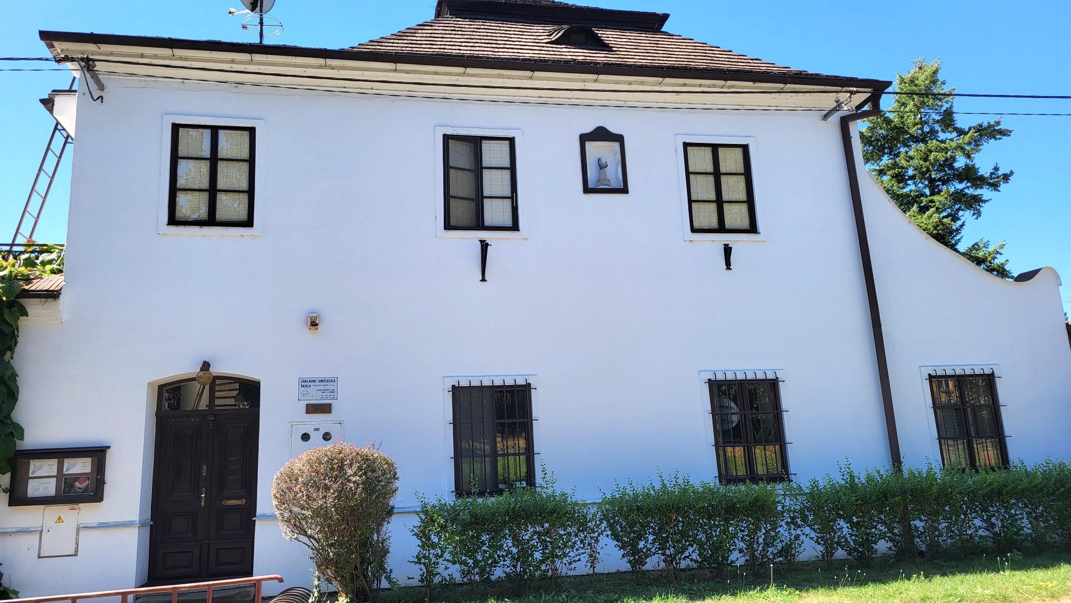 Základní umělecká škola Lubomíra Ligase, s.r.o. foto 2