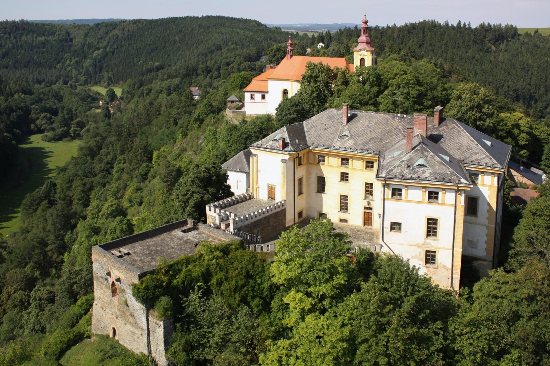 Rabštejn nad Střelou, Manětín