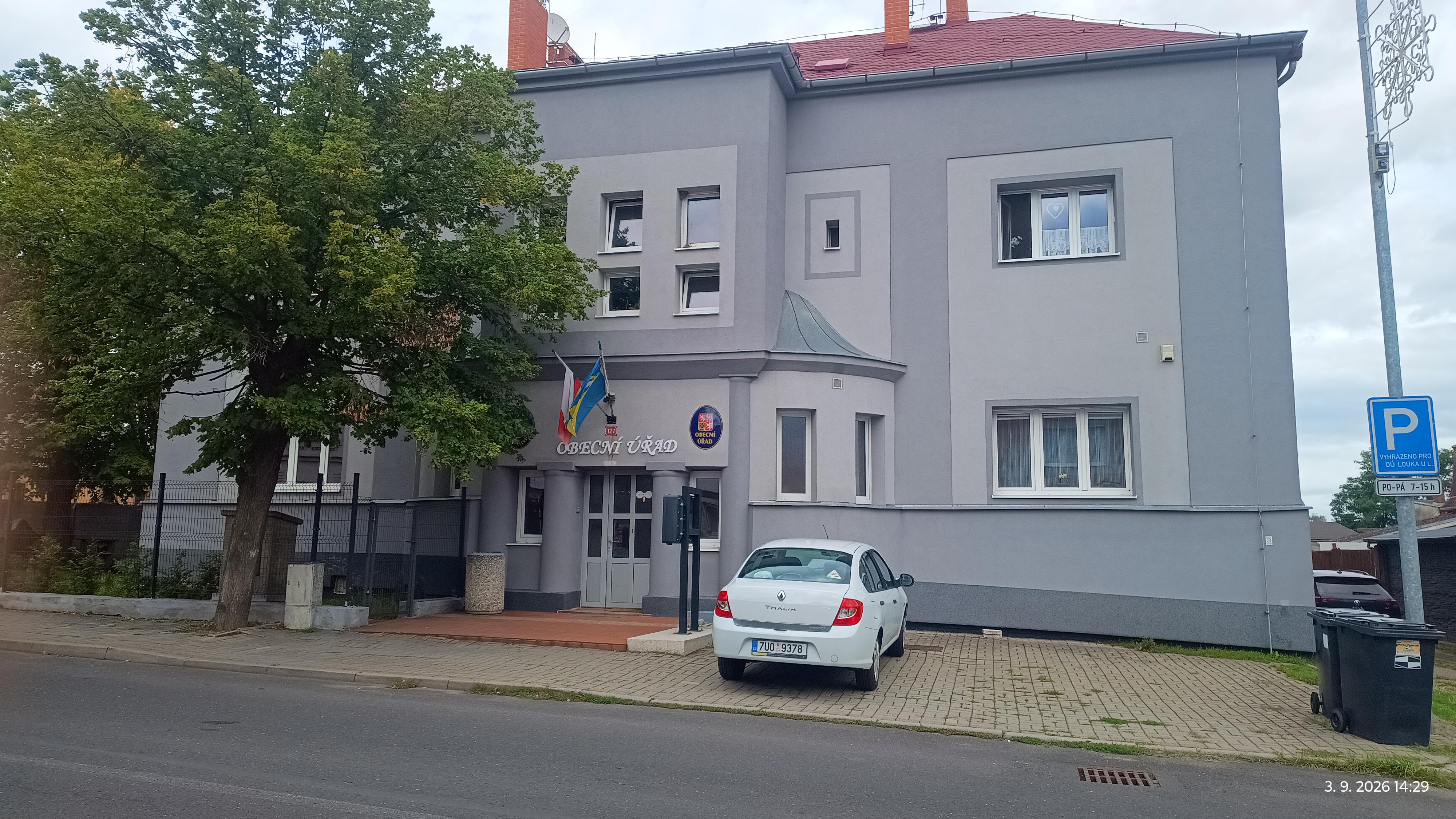 Louka u Litvínova - obecní úřad foto 4