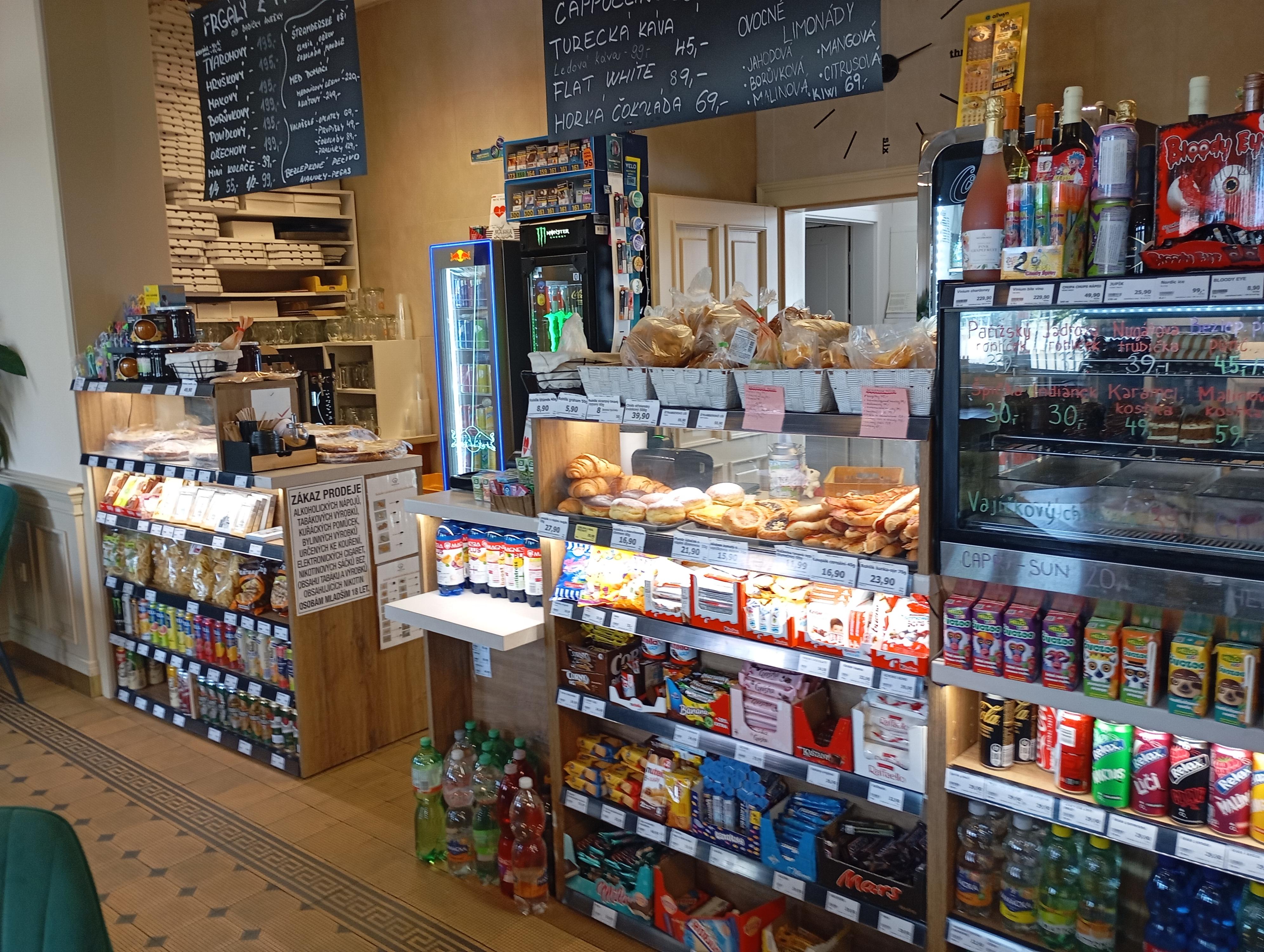 Rail Cafe & Bakery foto 2