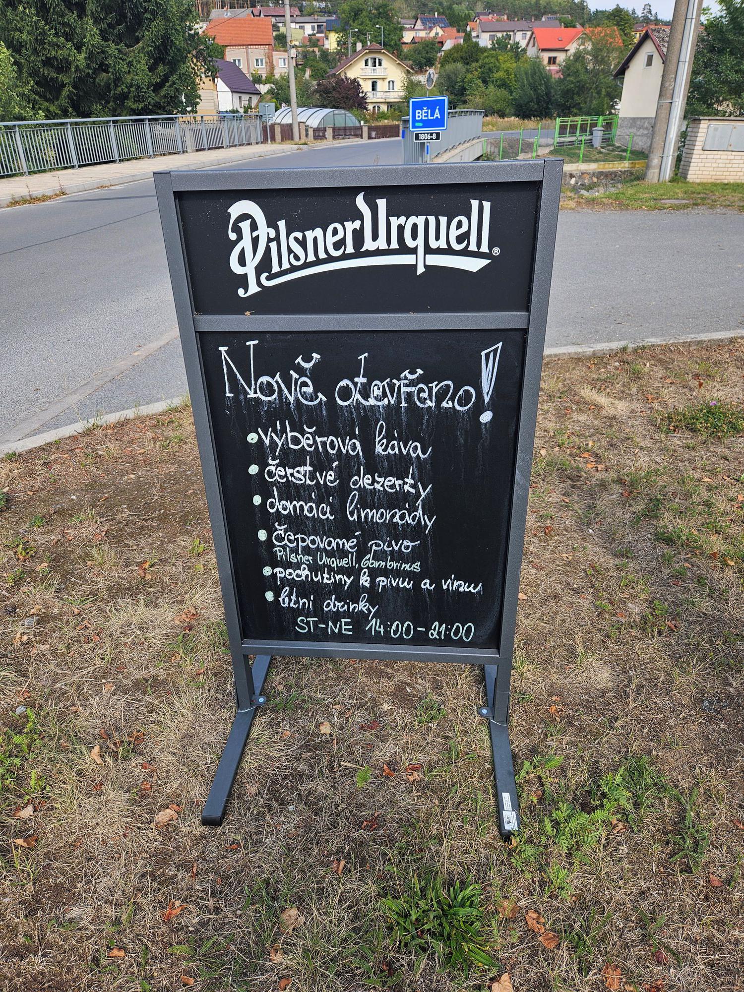 Obec Trnová - kulturní dům foto 4