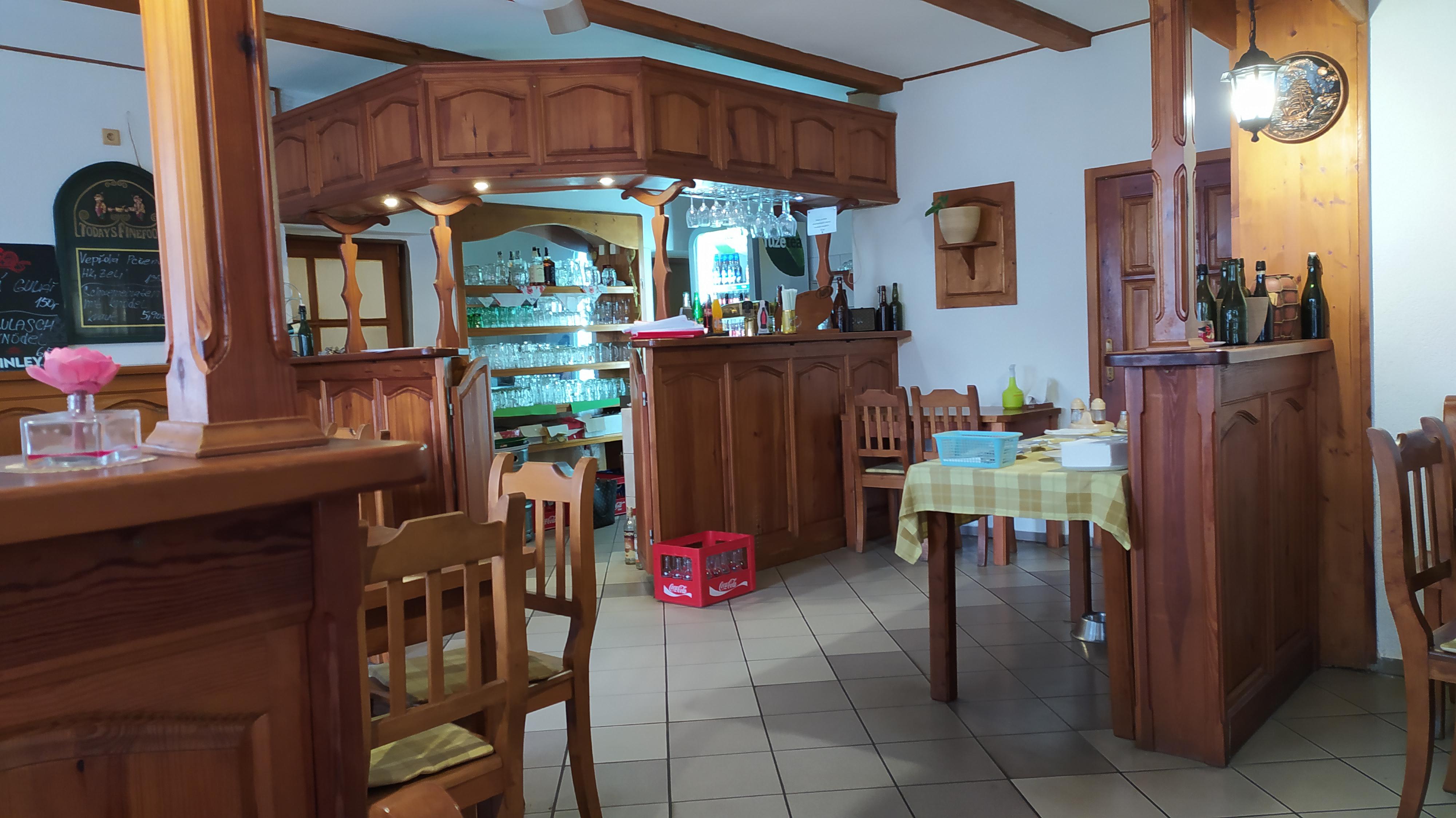 Restaurace Pod Zámkem foto 6