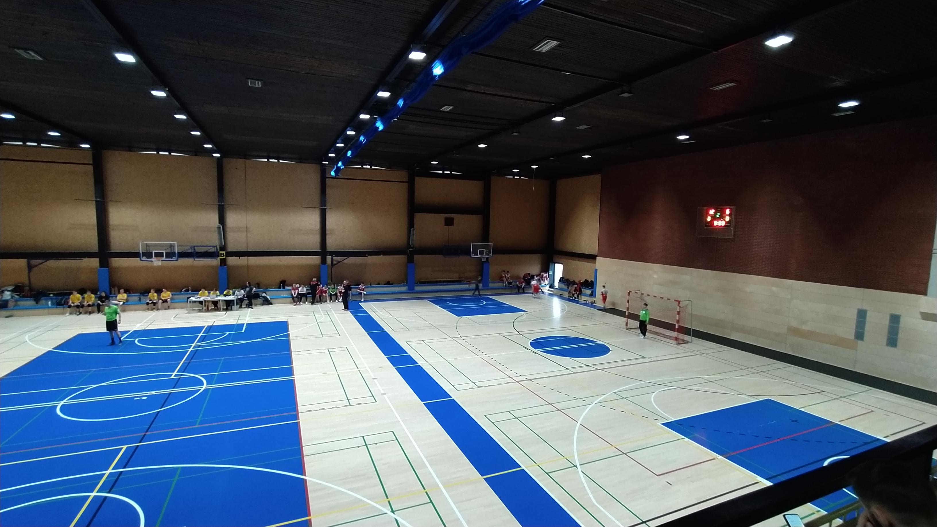 Sportovní centrum - Univerzita Karlova v Praze foto 2