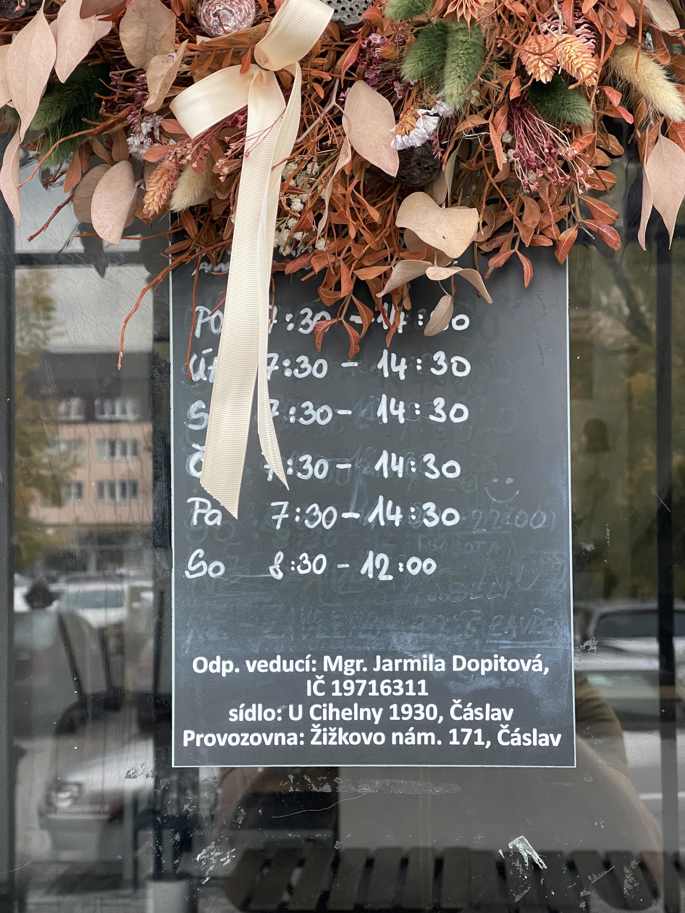 Bistro 85