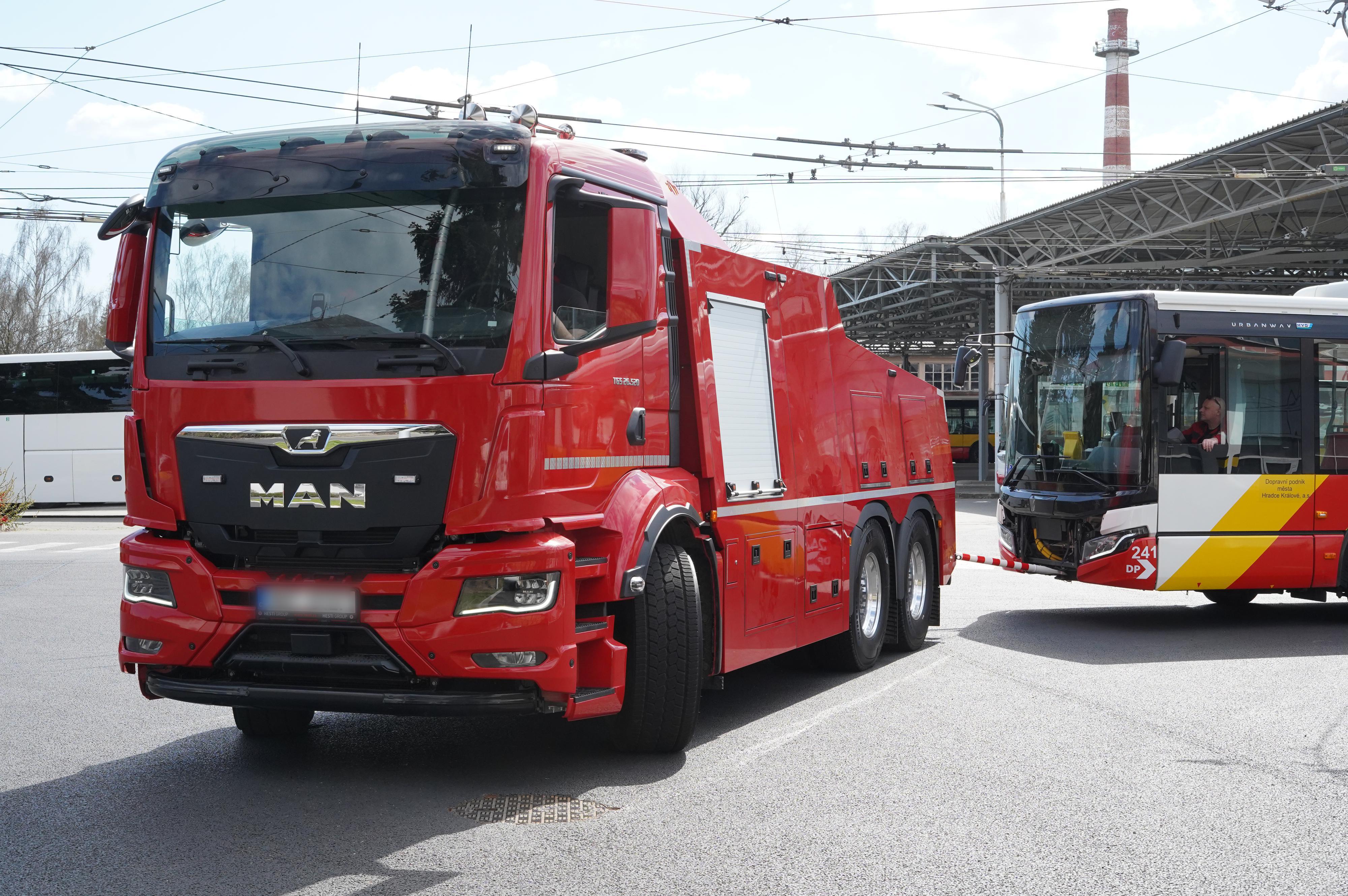 Autoservis Dopravní podnik města Hradce Králové
