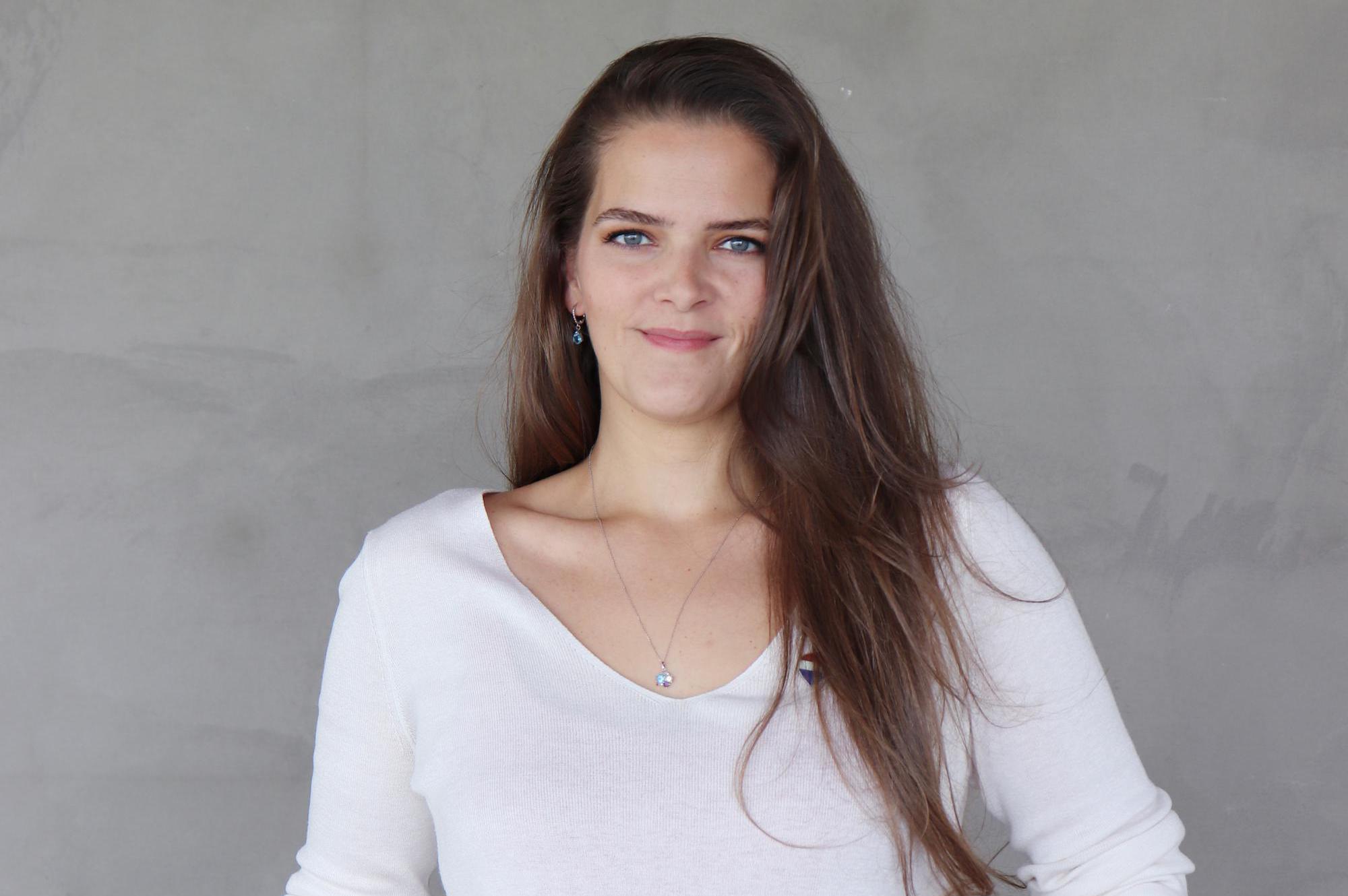Andrea Houšková | Realitní makléř | REMAX Neo