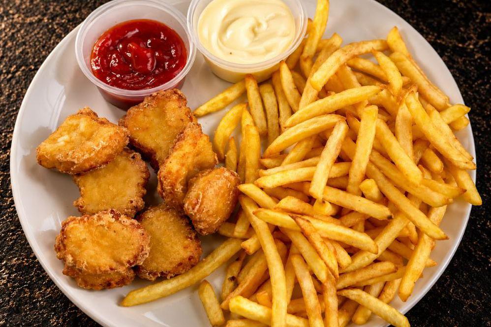 Nuggety + hranolky